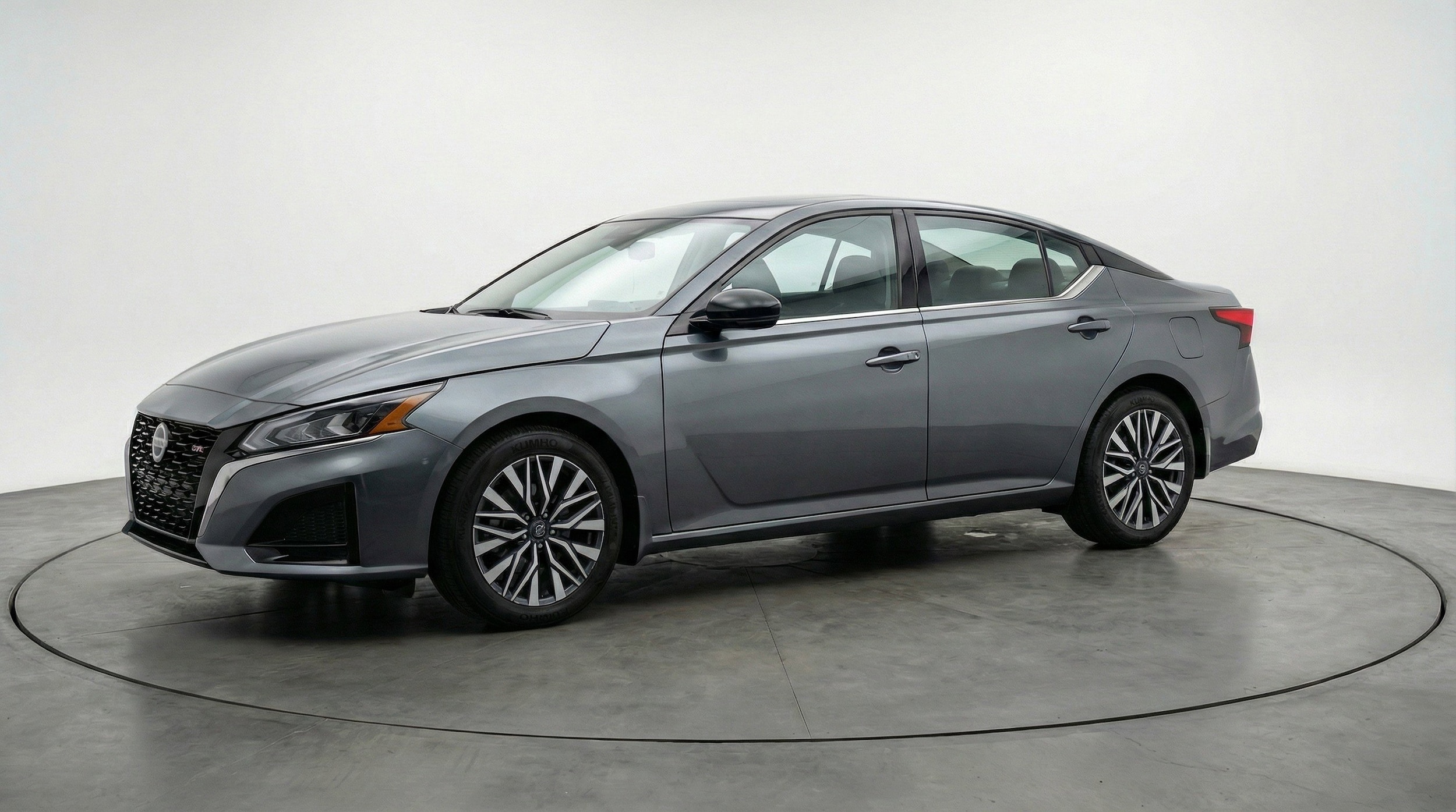 Thumbnail: 2025 Nissan Altima - 3