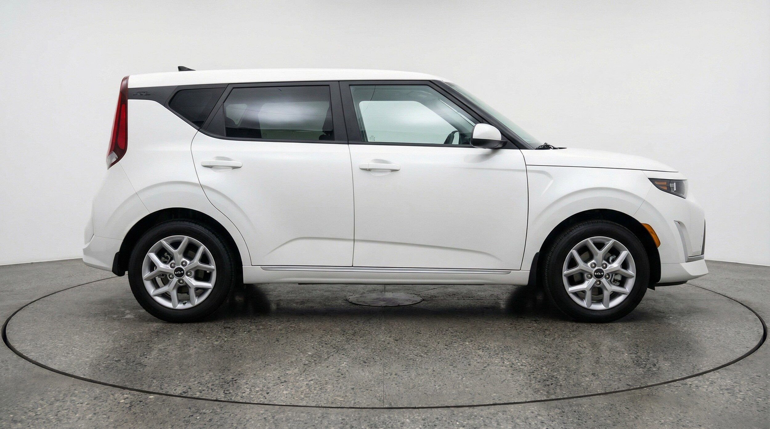 Thumbnail: 2025 Kia Soul - 11