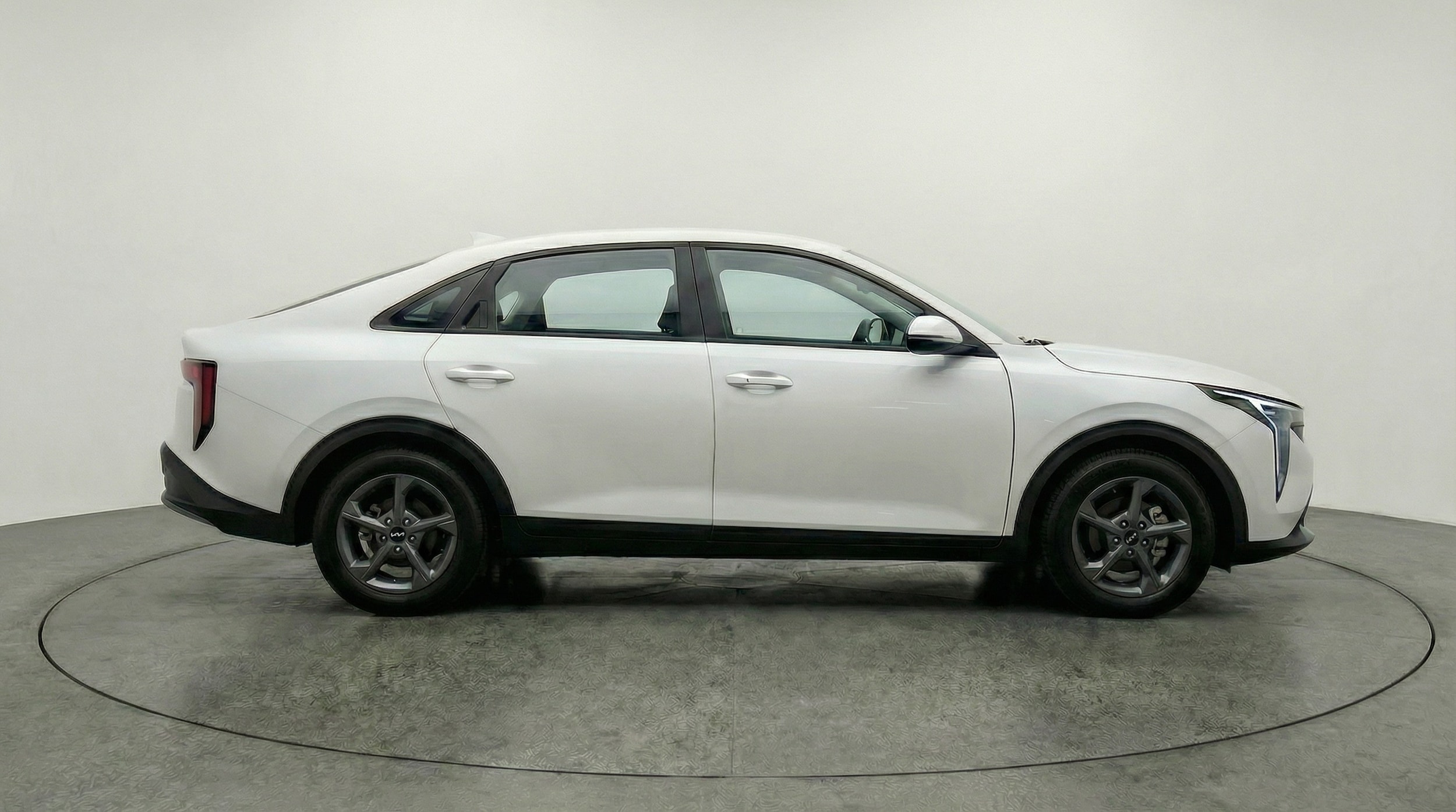 Thumbnail: 2025 Kia K4 - 8