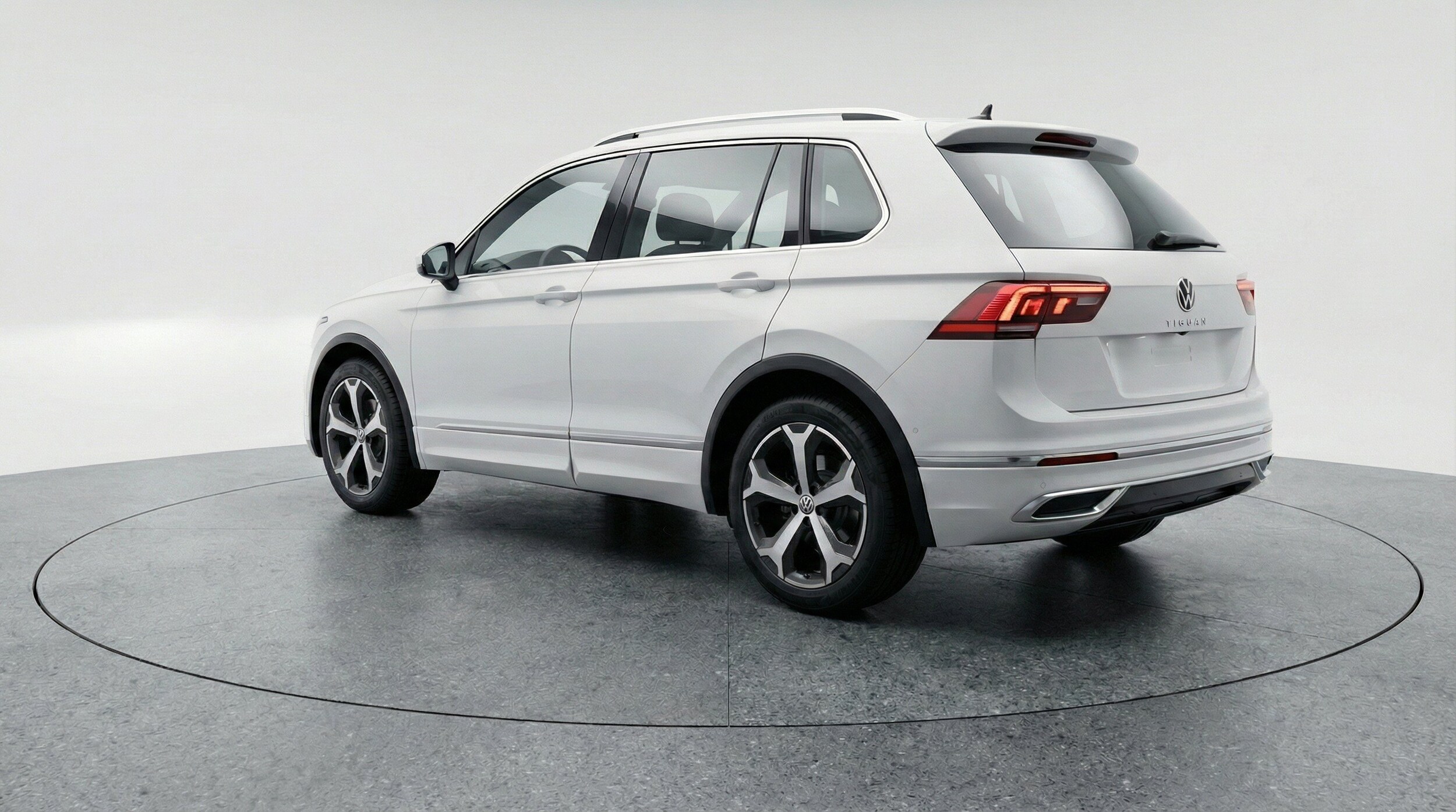 Thumbnail: 2026 Volkswagen Tiguan - 6