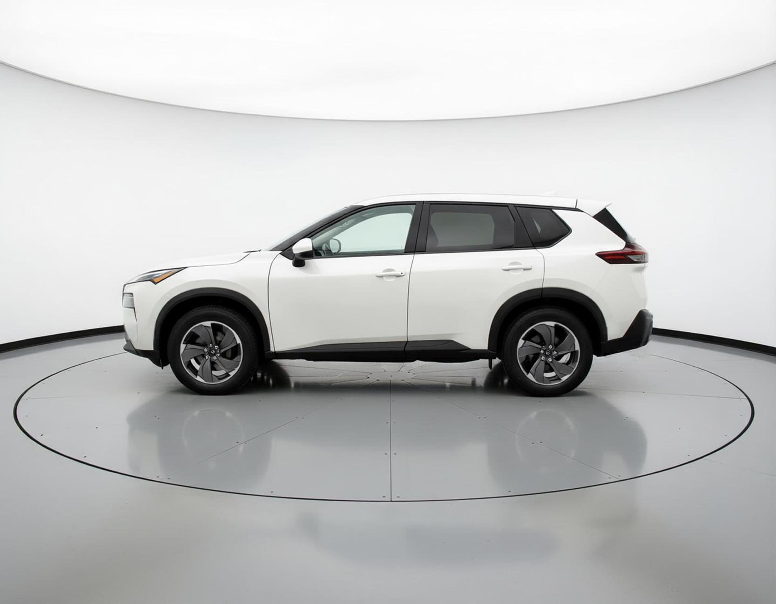 Thumbnail: 2025 Nissan Rogue - 4