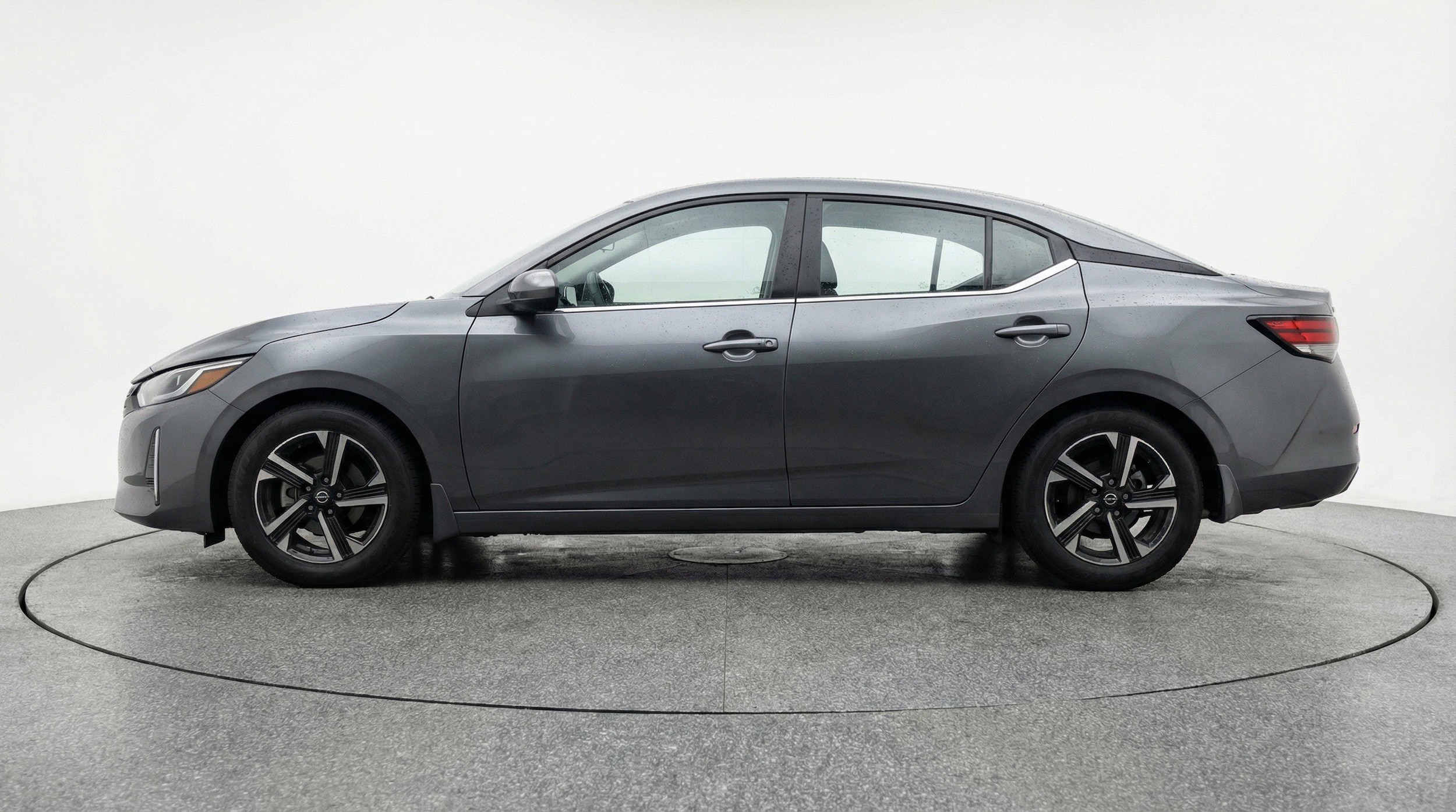 Thumbnail: 2025 Nissan Sentra - 5