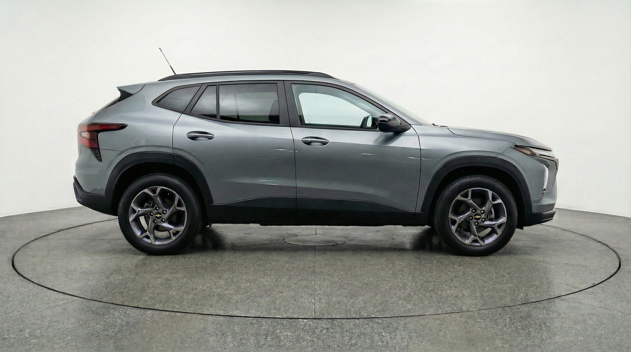 Thumbnail: 2025 Chevrolet Trax - 11