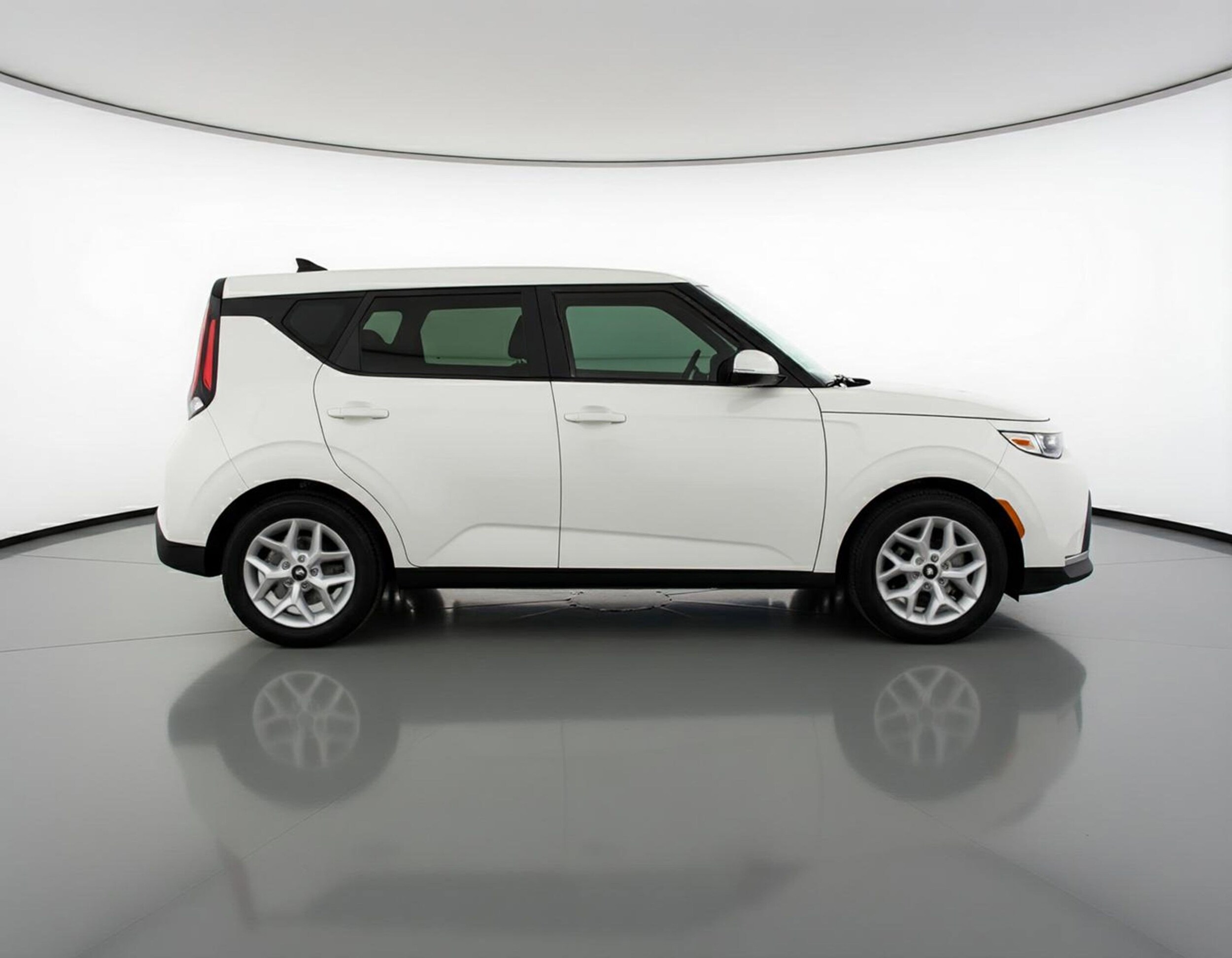 Thumbnail: 2025 Kia Soul - 11