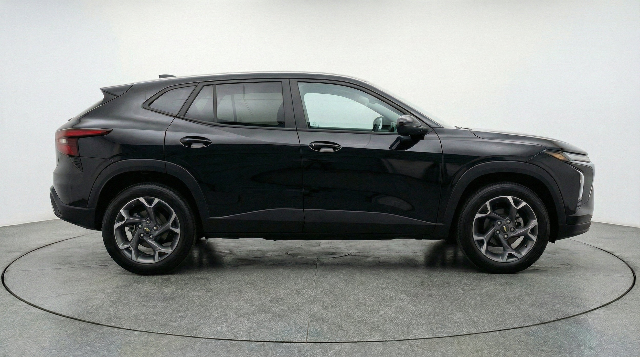Thumbnail: 2025 Chevrolet Trax - 11