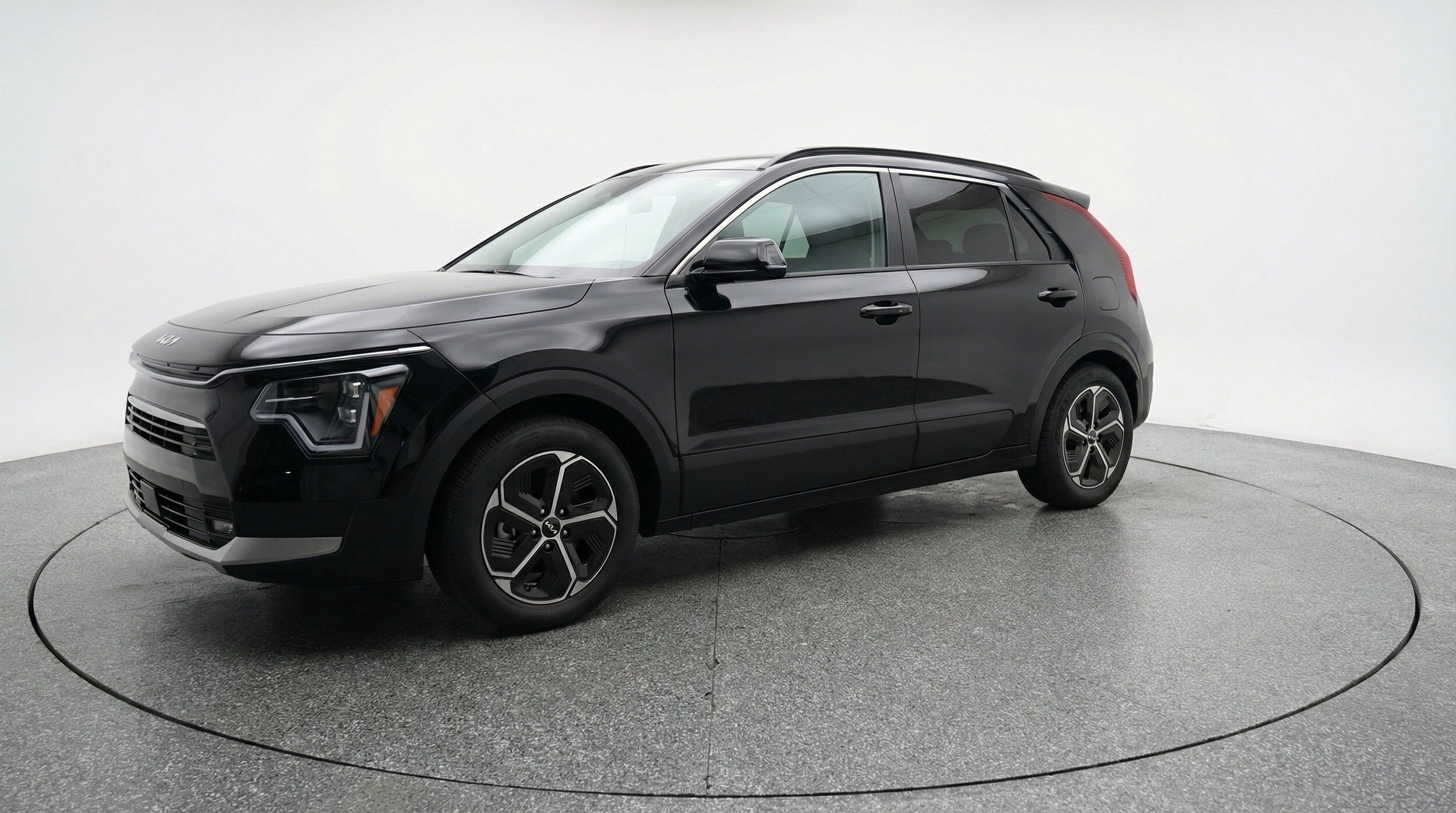 Thumbnail: 2026 Kia Niro - 3