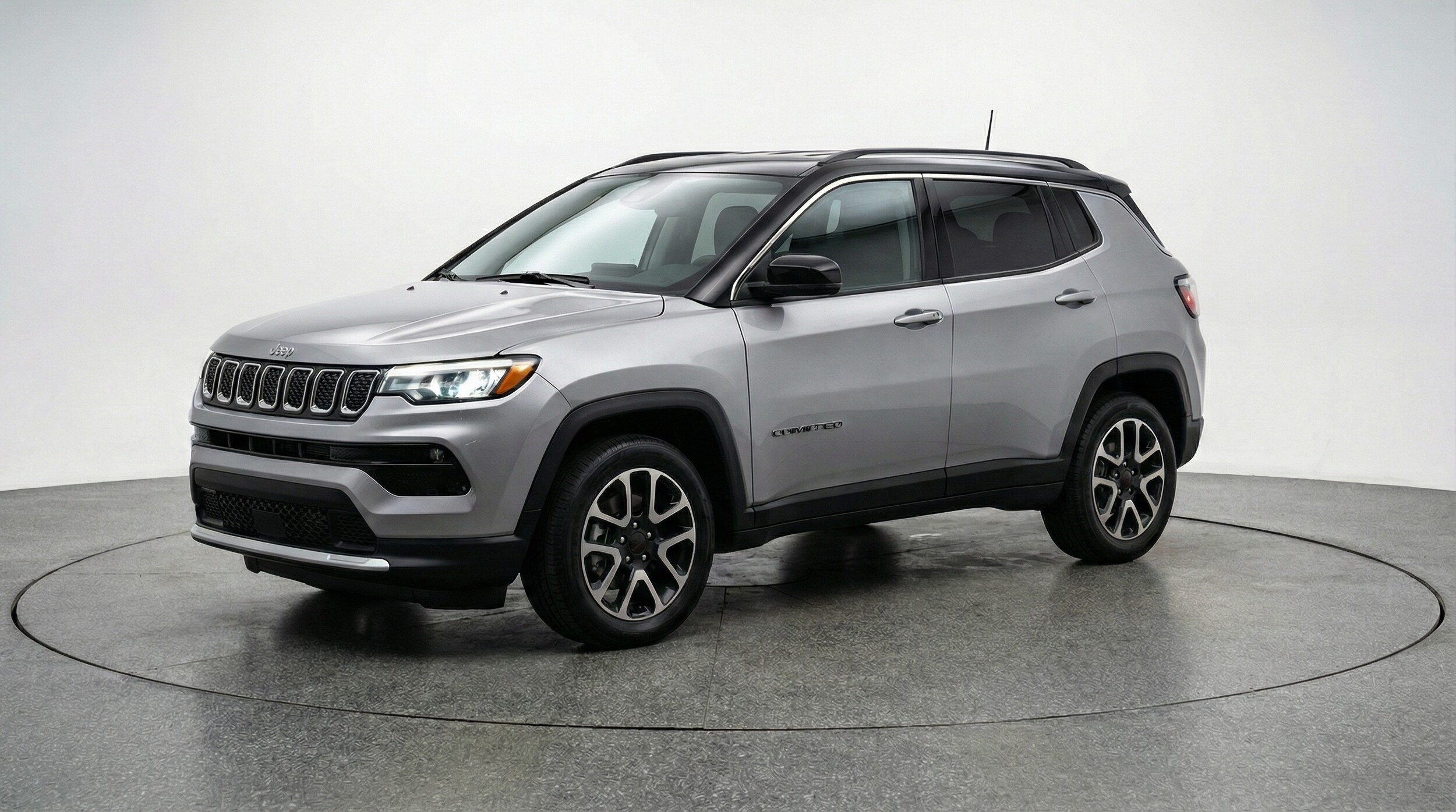 Thumbnail: 2025 Jeep Compass - 3