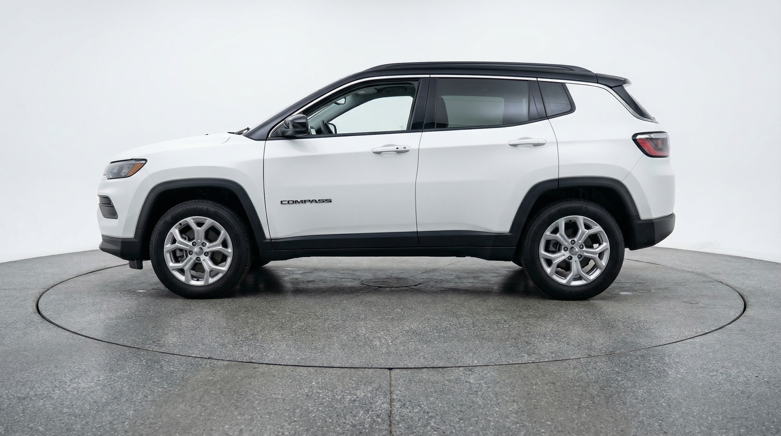 Thumbnail: 2025 Jeep Compass - 4