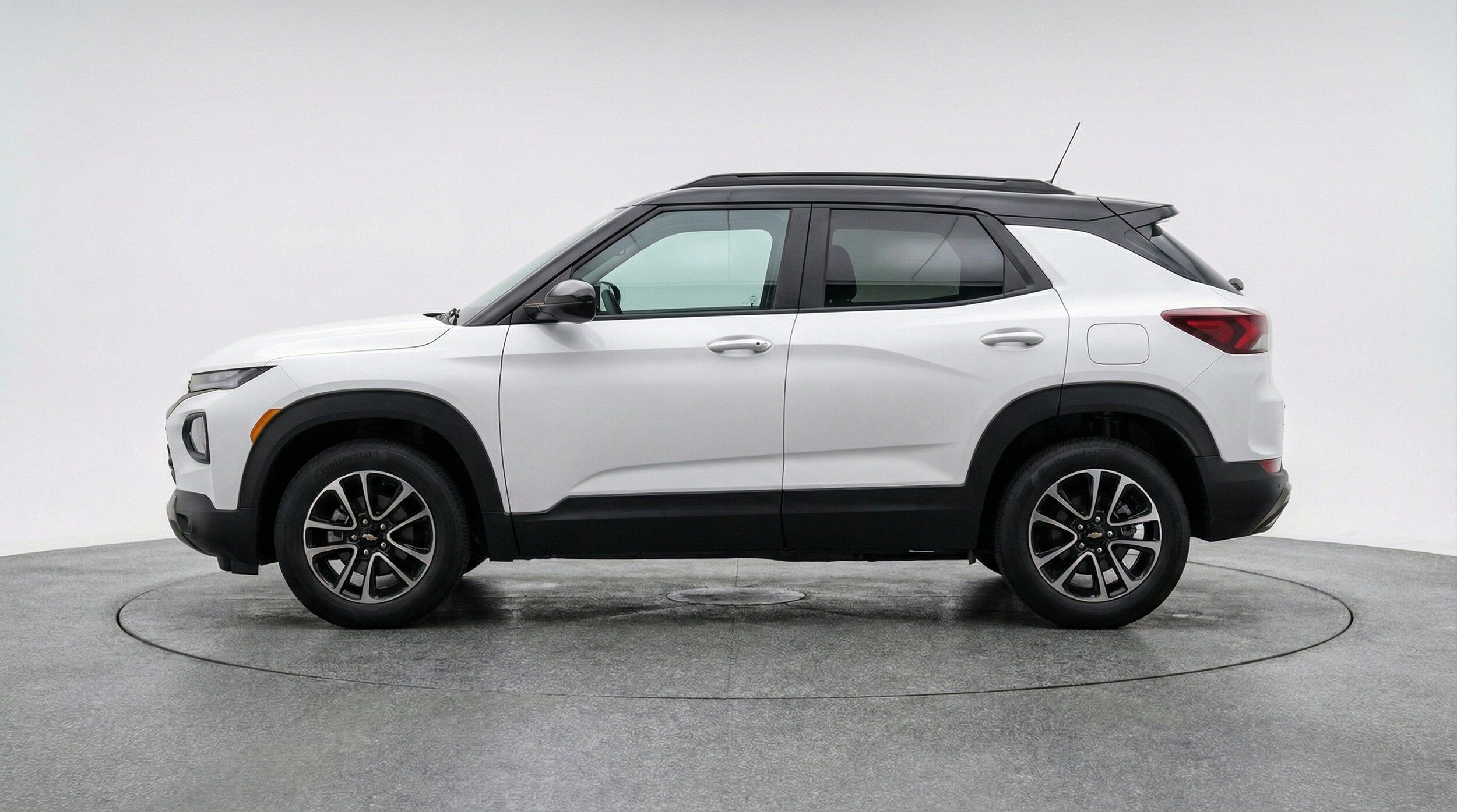 Thumbnail: 2025 Chevrolet TrailBlazer - 5