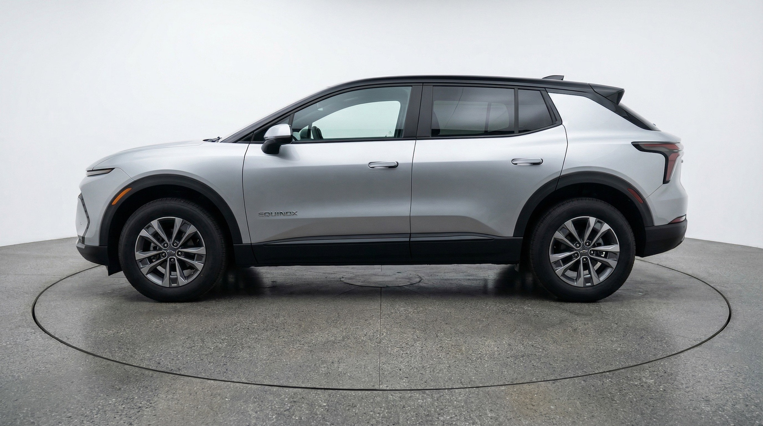 Thumbnail: 2025 Chevrolet Equinox - 5
