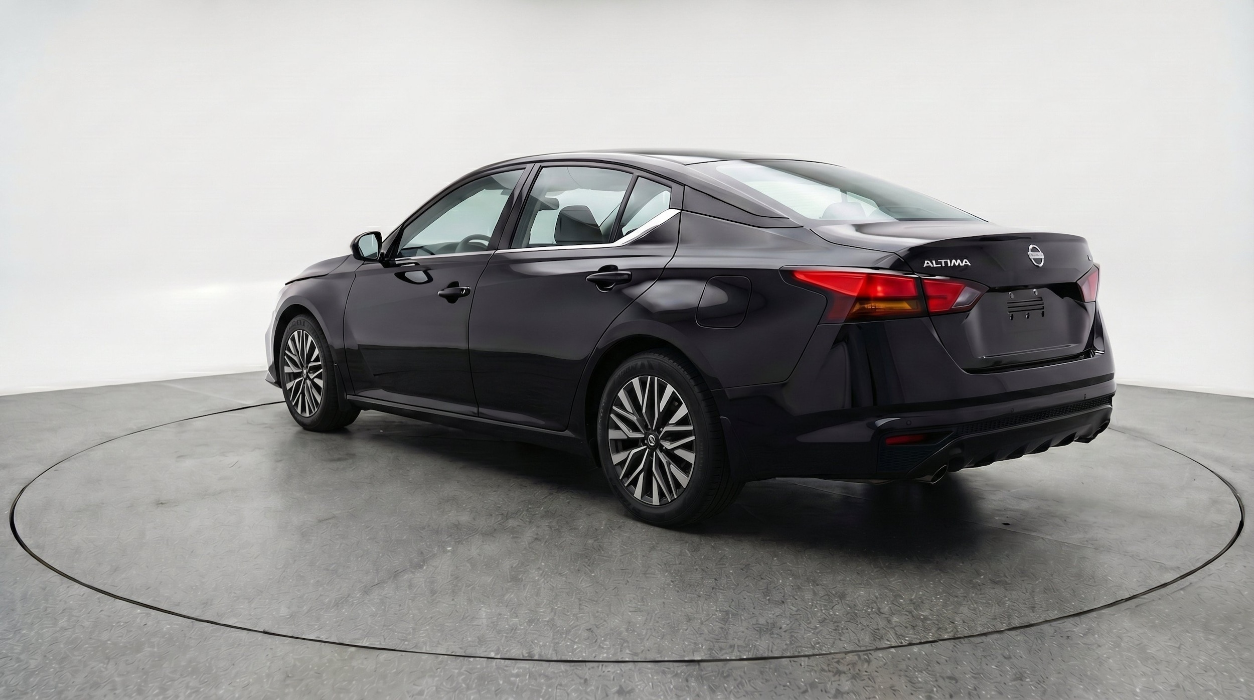Thumbnail: 2026 Nissan Altima - 6