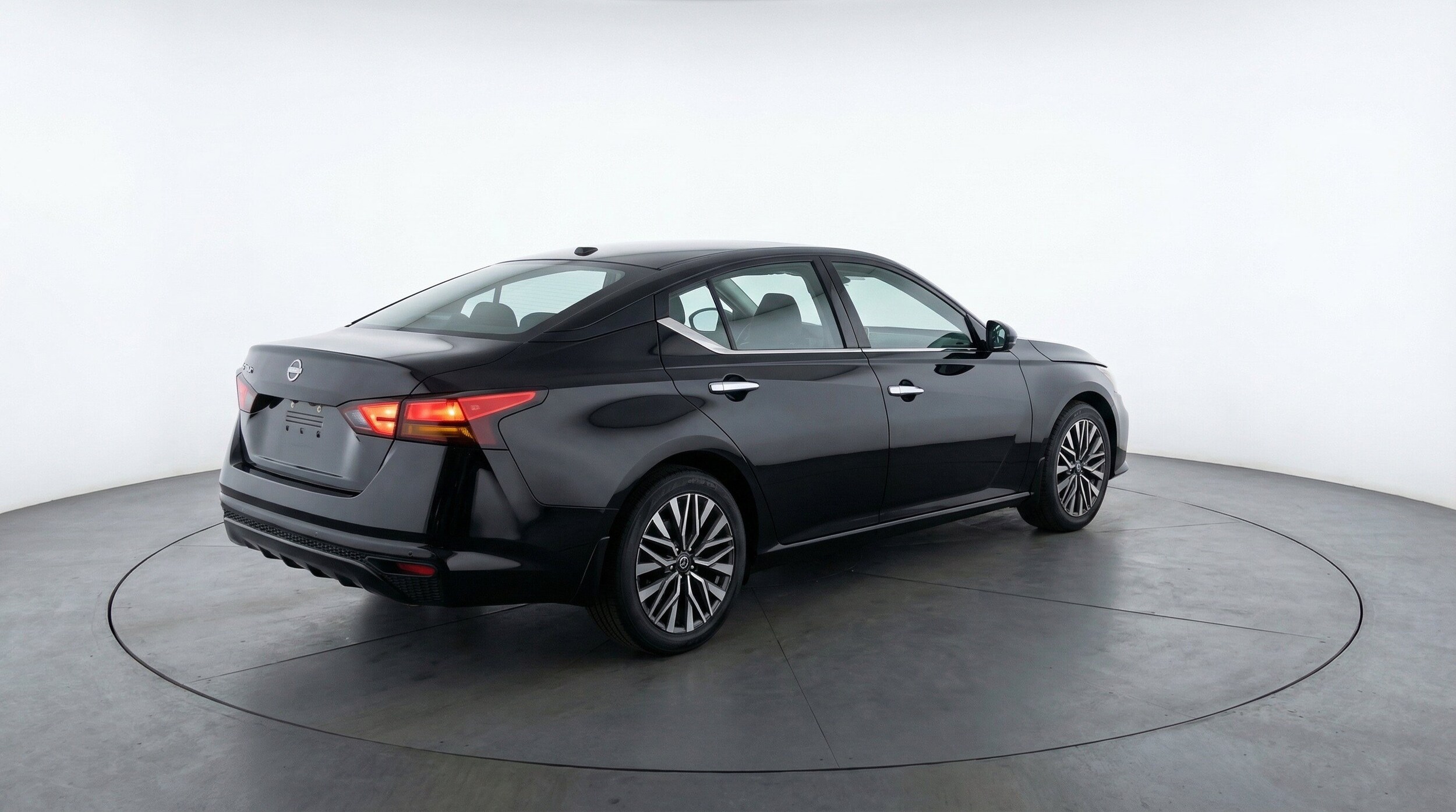 Thumbnail: 2026 Nissan Altima - 9