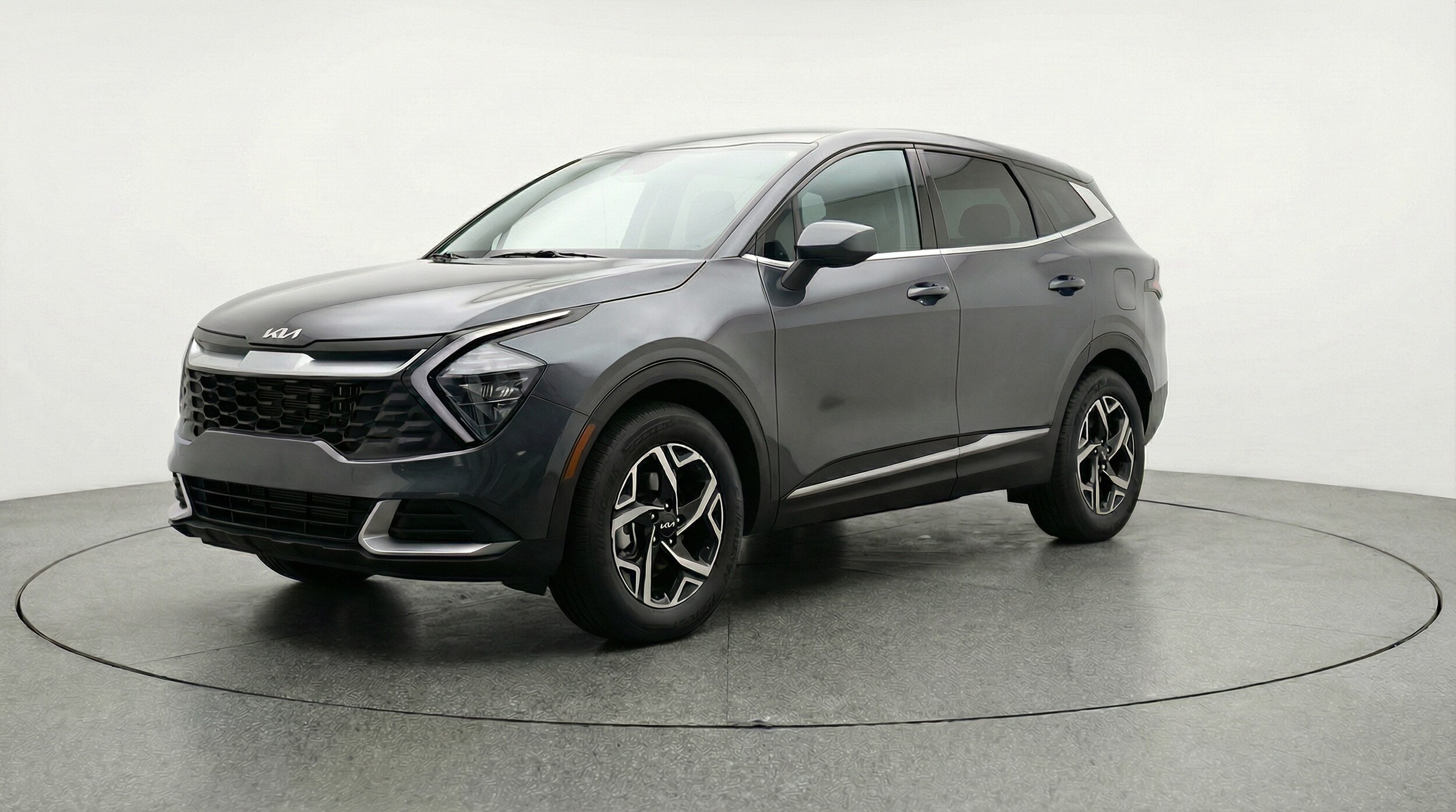 Thumbnail: 2025 Kia Sportage - 3