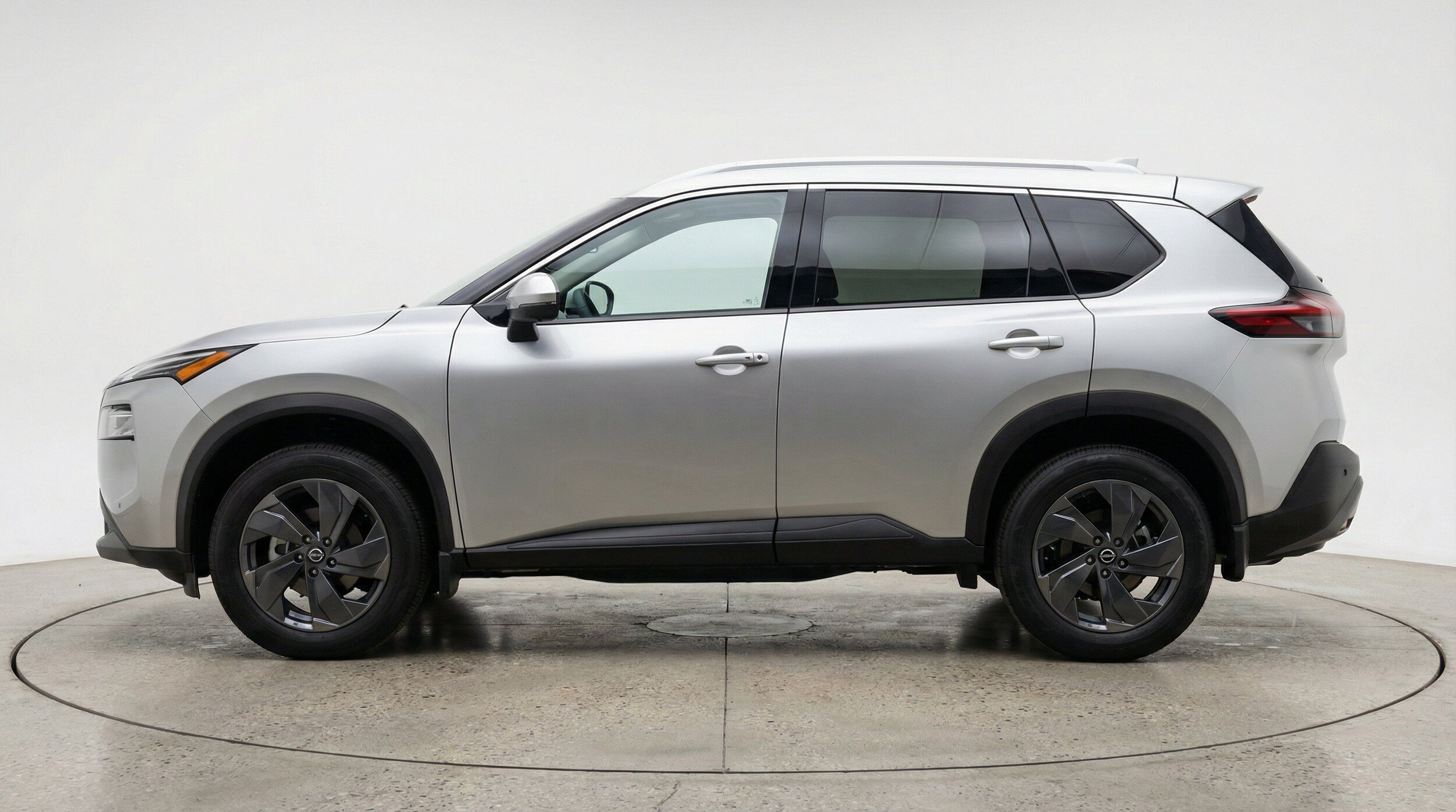 Thumbnail: 2025 Nissan Rogue - 5