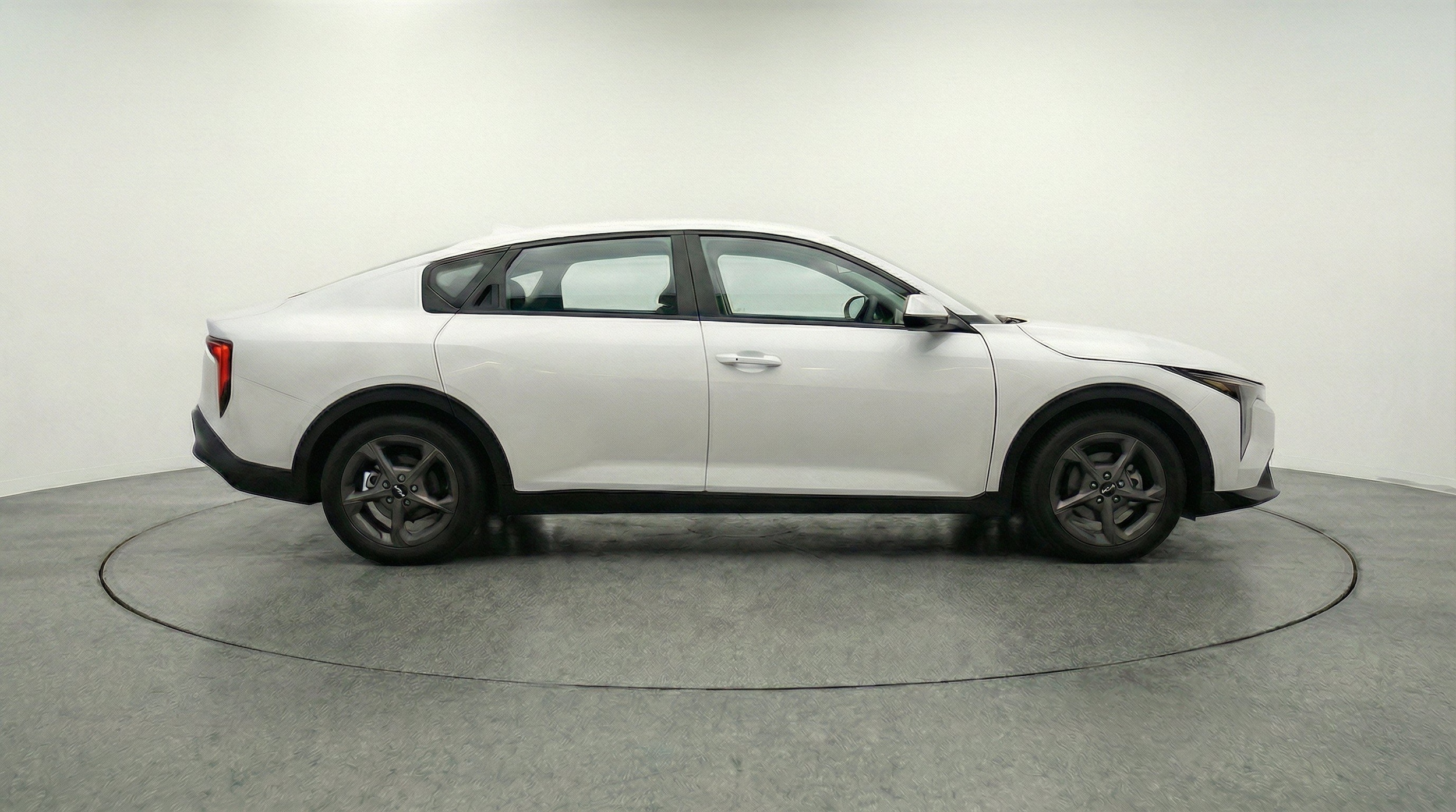 Thumbnail: 2025 Kia K4 - 10