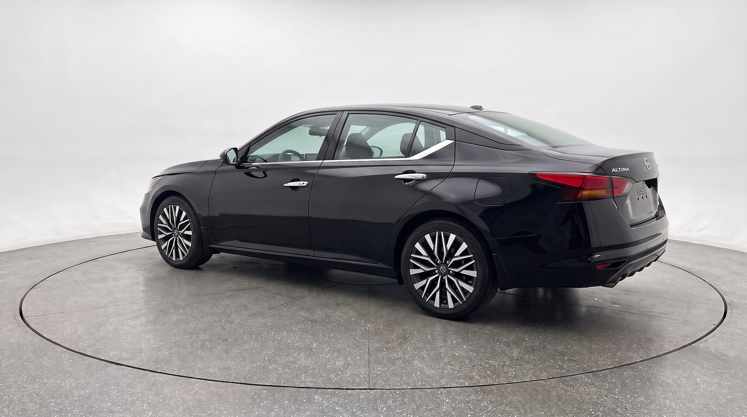 Thumbnail: 2026 Nissan Altima - 6