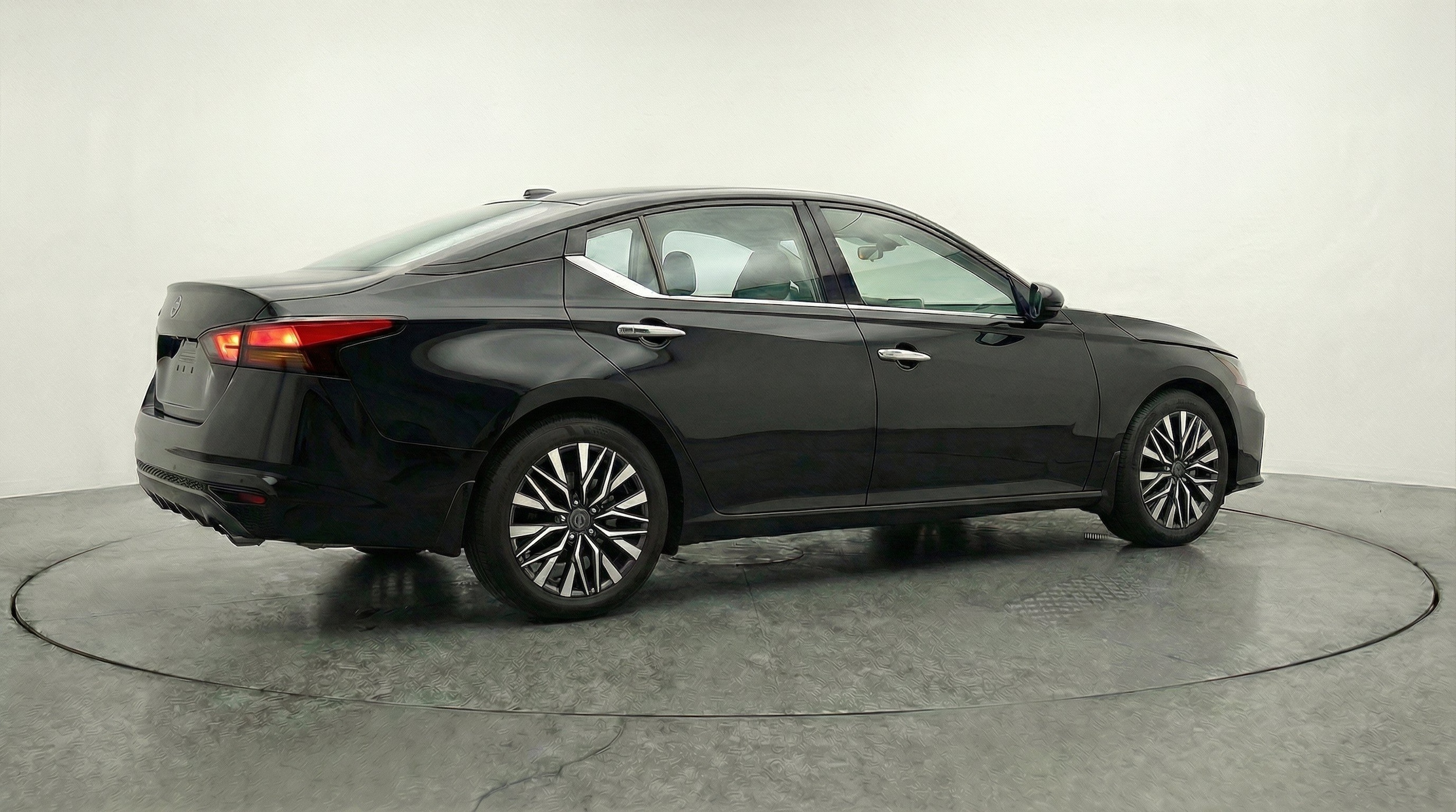 Thumbnail: 2026 Nissan Altima - 9