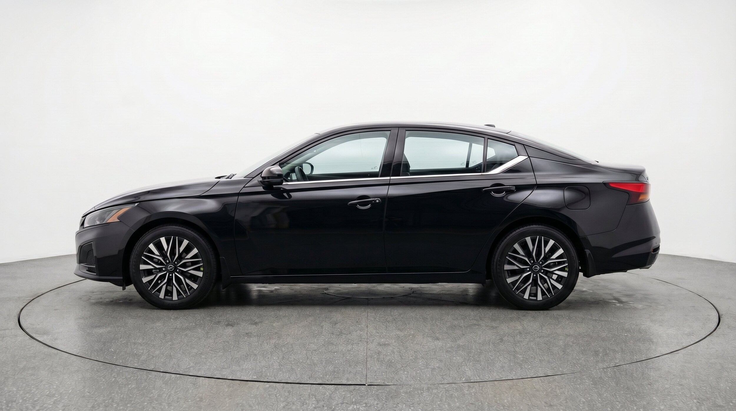 Thumbnail: 2026 Nissan Altima - 5