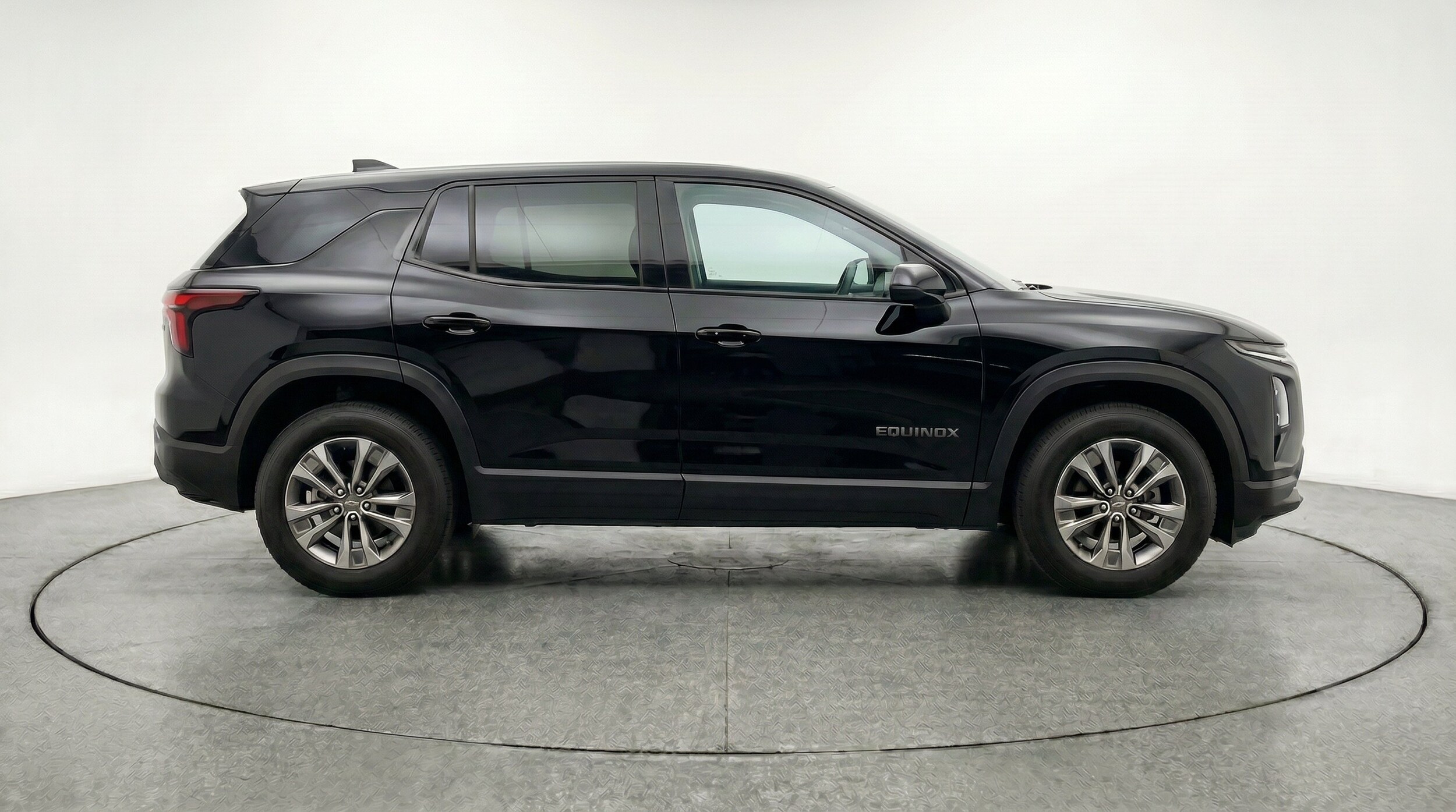 Thumbnail: 2025 Chevrolet Equinox - 11