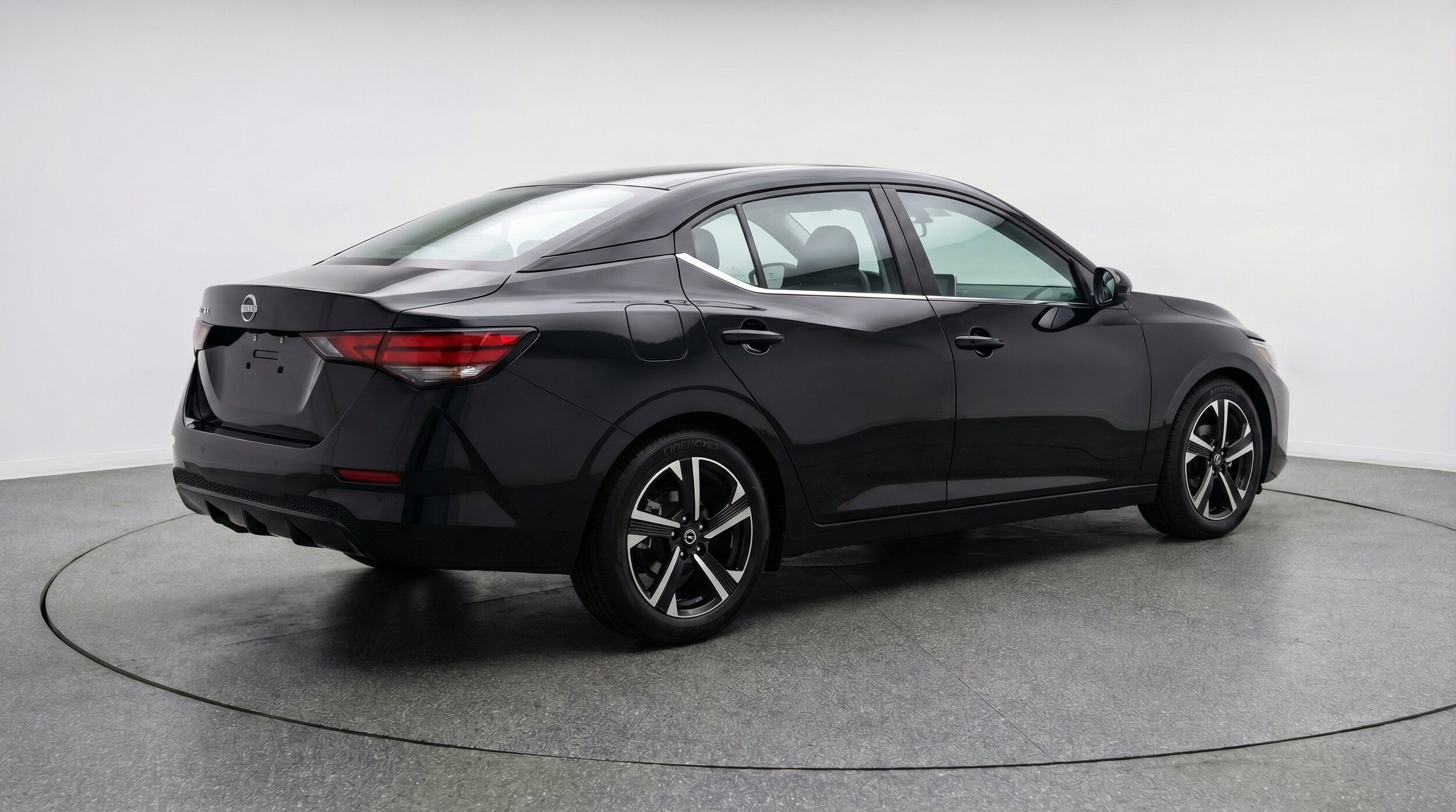 Thumbnail: 2025 Nissan Sentra - 9