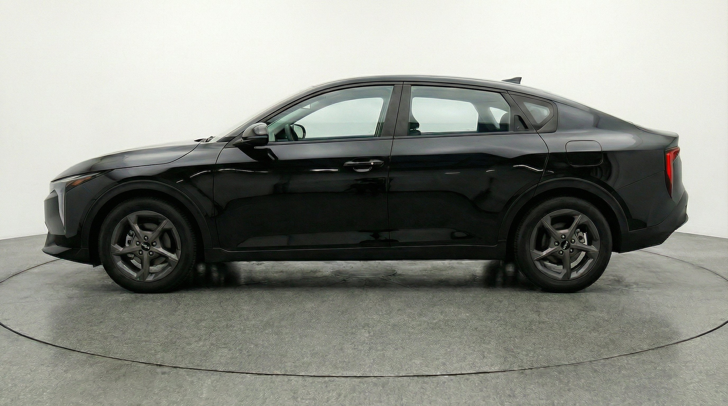 Thumbnail: 2025 Kia K4 - 5