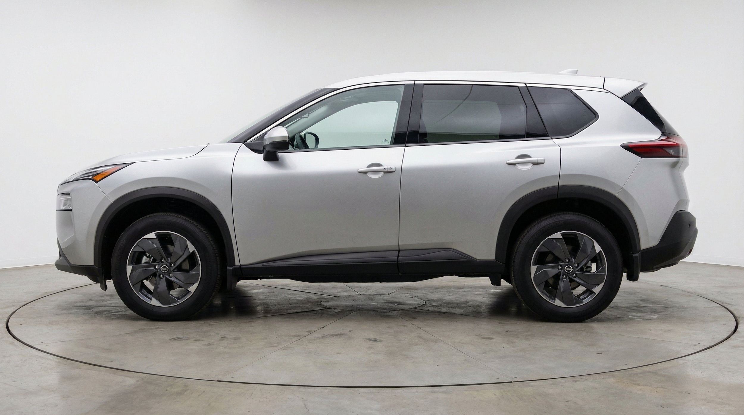 Thumbnail: 2025 Nissan Rogue - 5