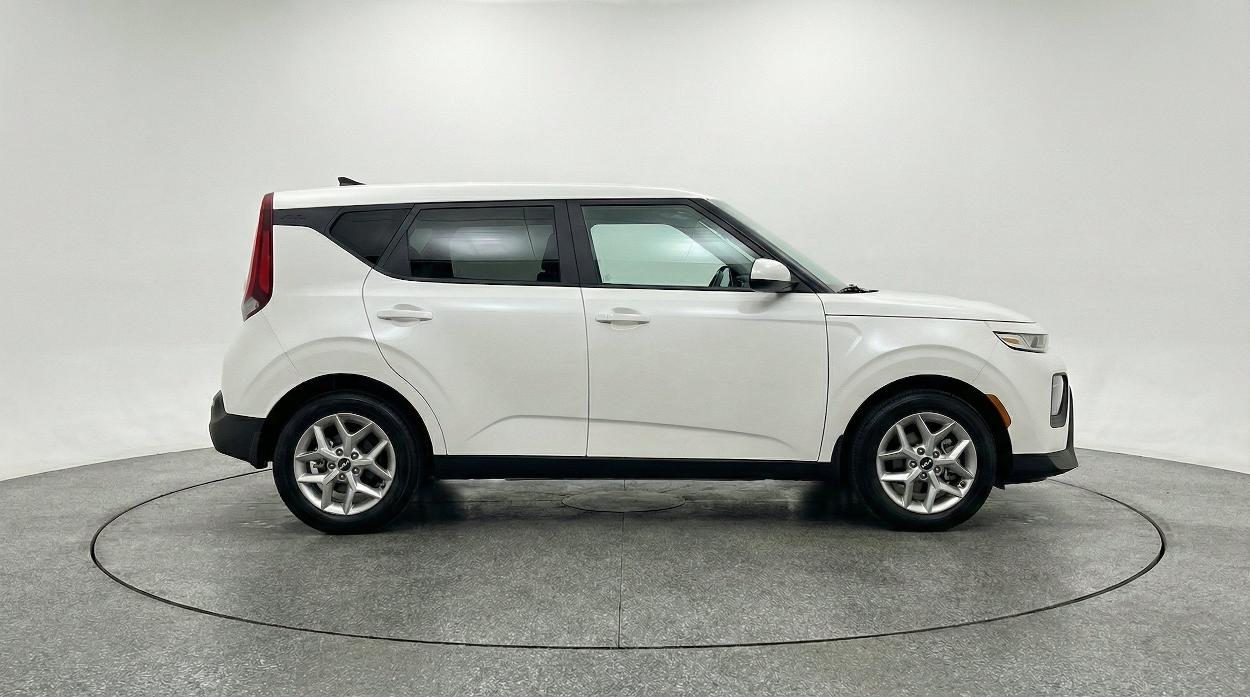 Thumbnail: 2025 Kia Soul - 11