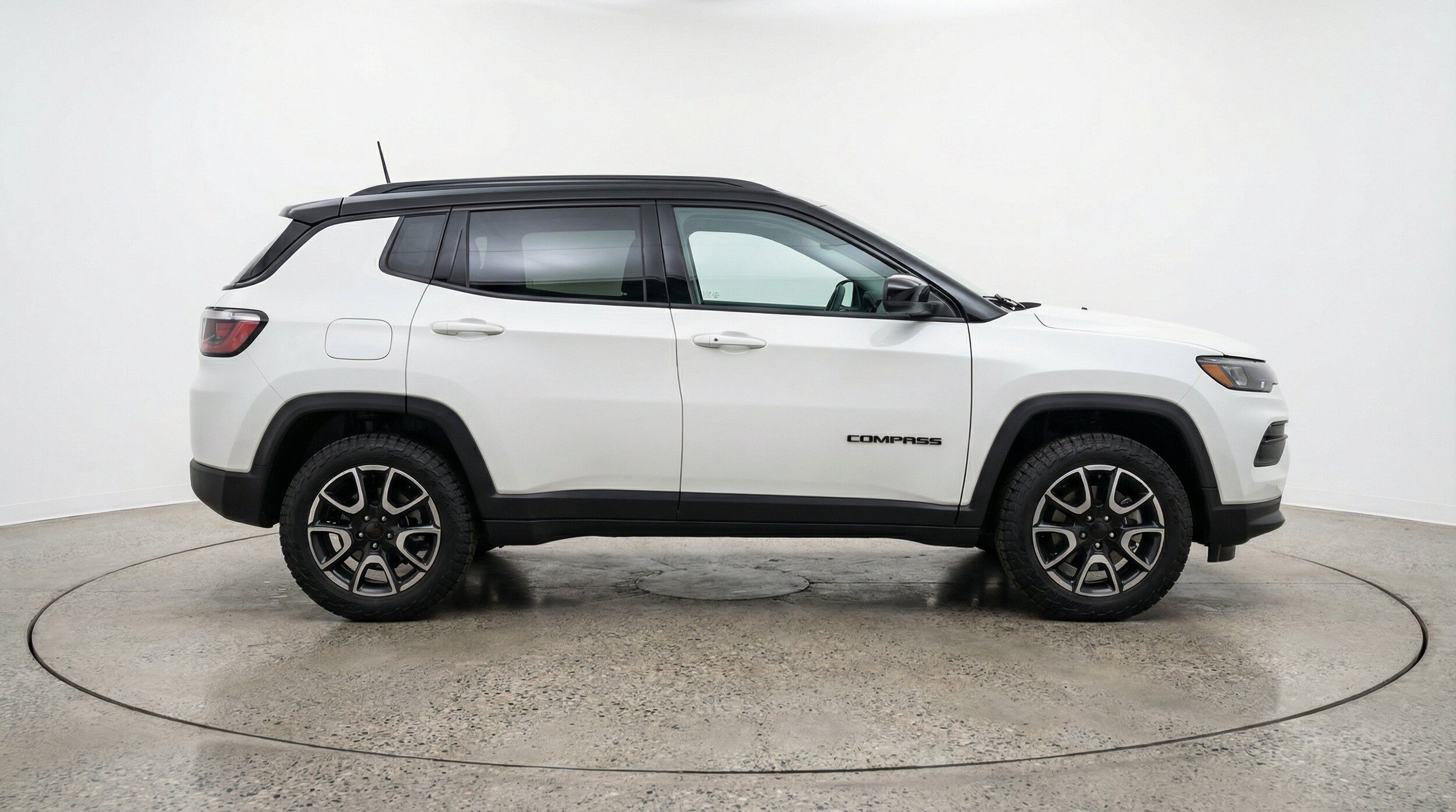 Thumbnail: 2025 Jeep Compass - 11