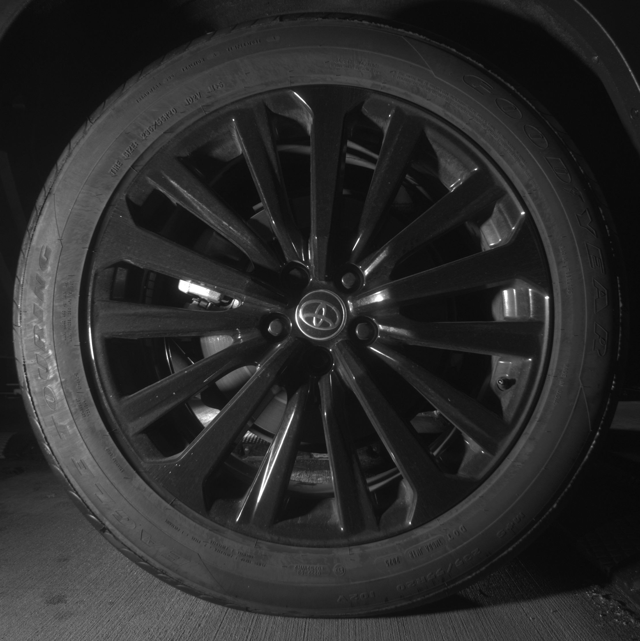 Thumbnail: 2025 Toyota Highlander - 15