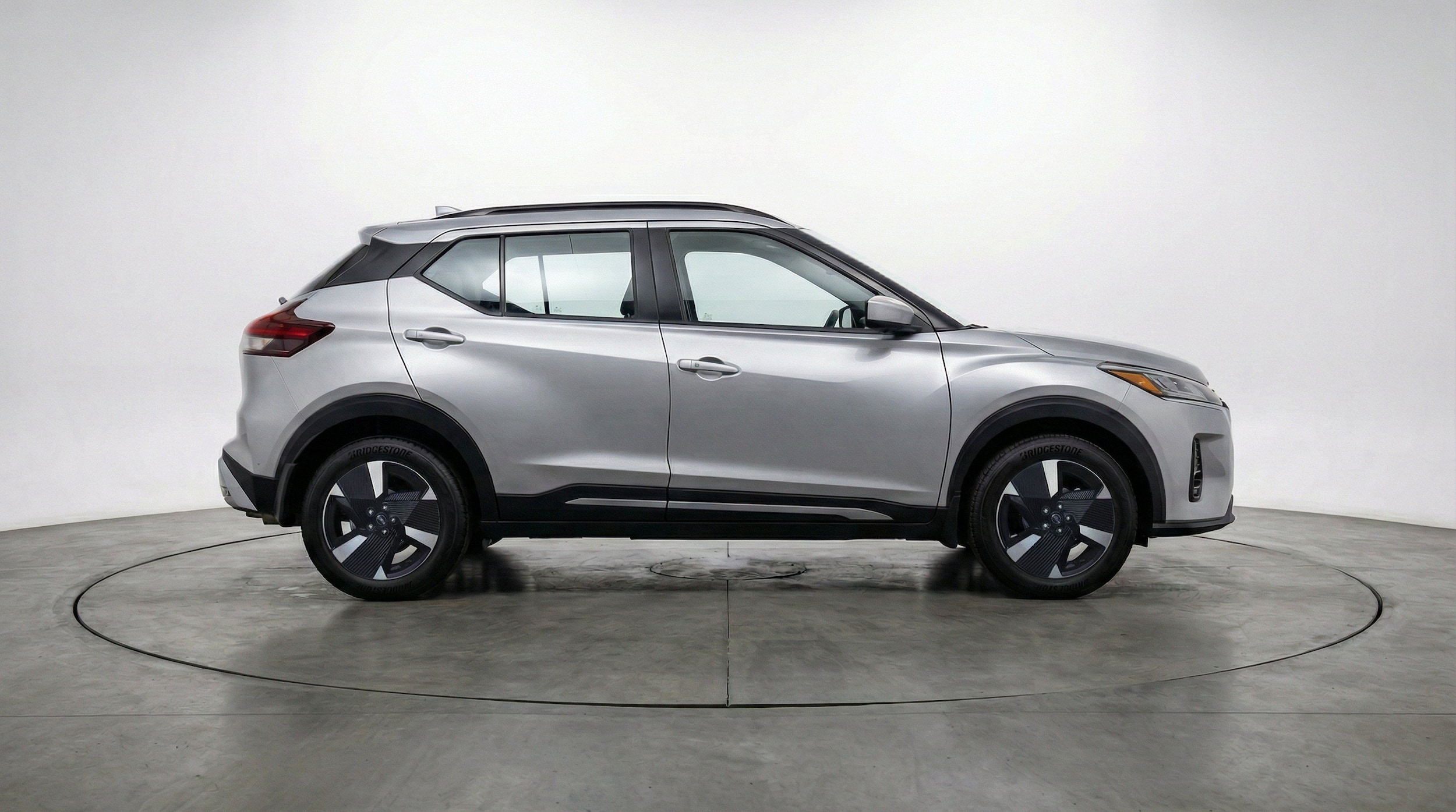 Thumbnail: 2026 Nissan Kicks - 11