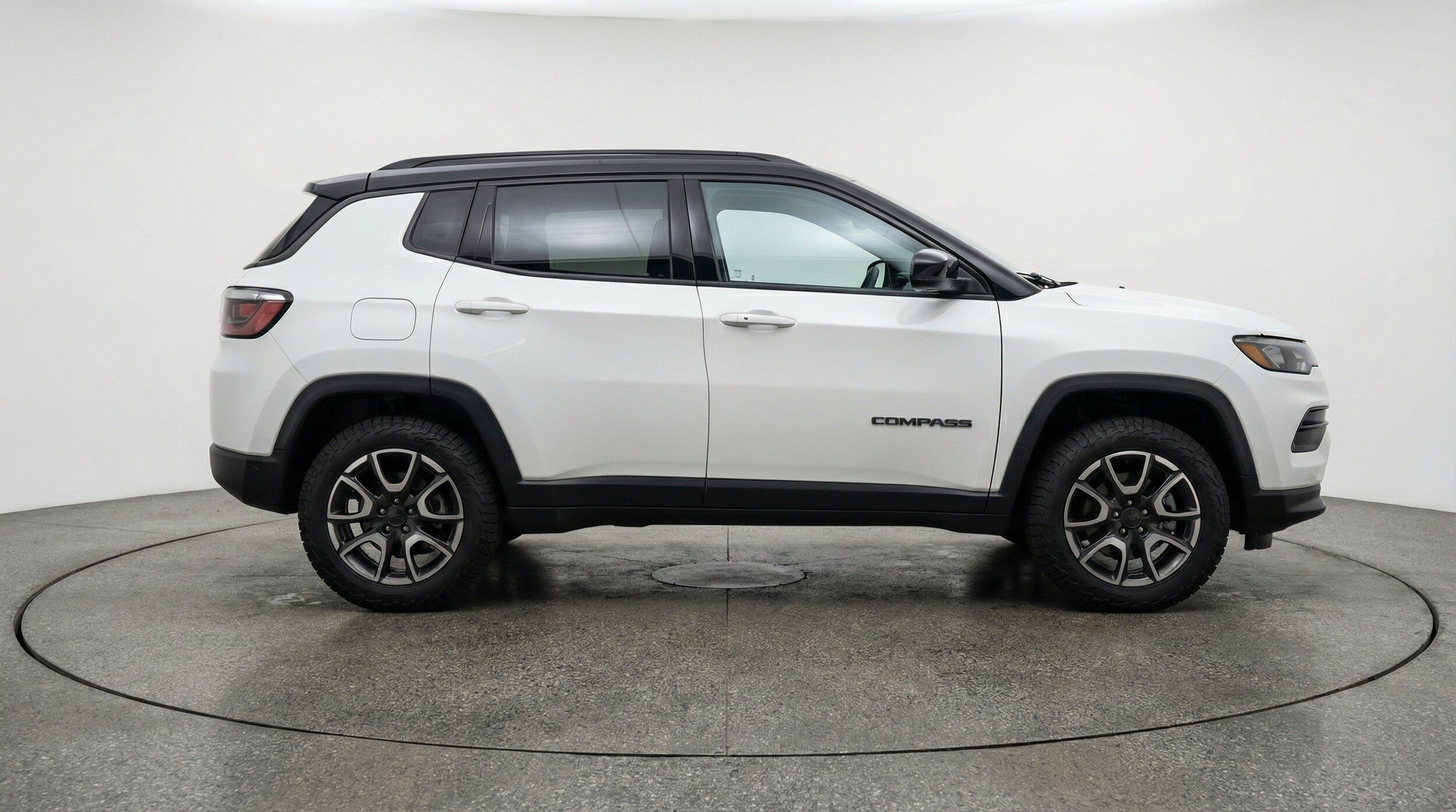 Thumbnail: 2025 Jeep Compass - 10