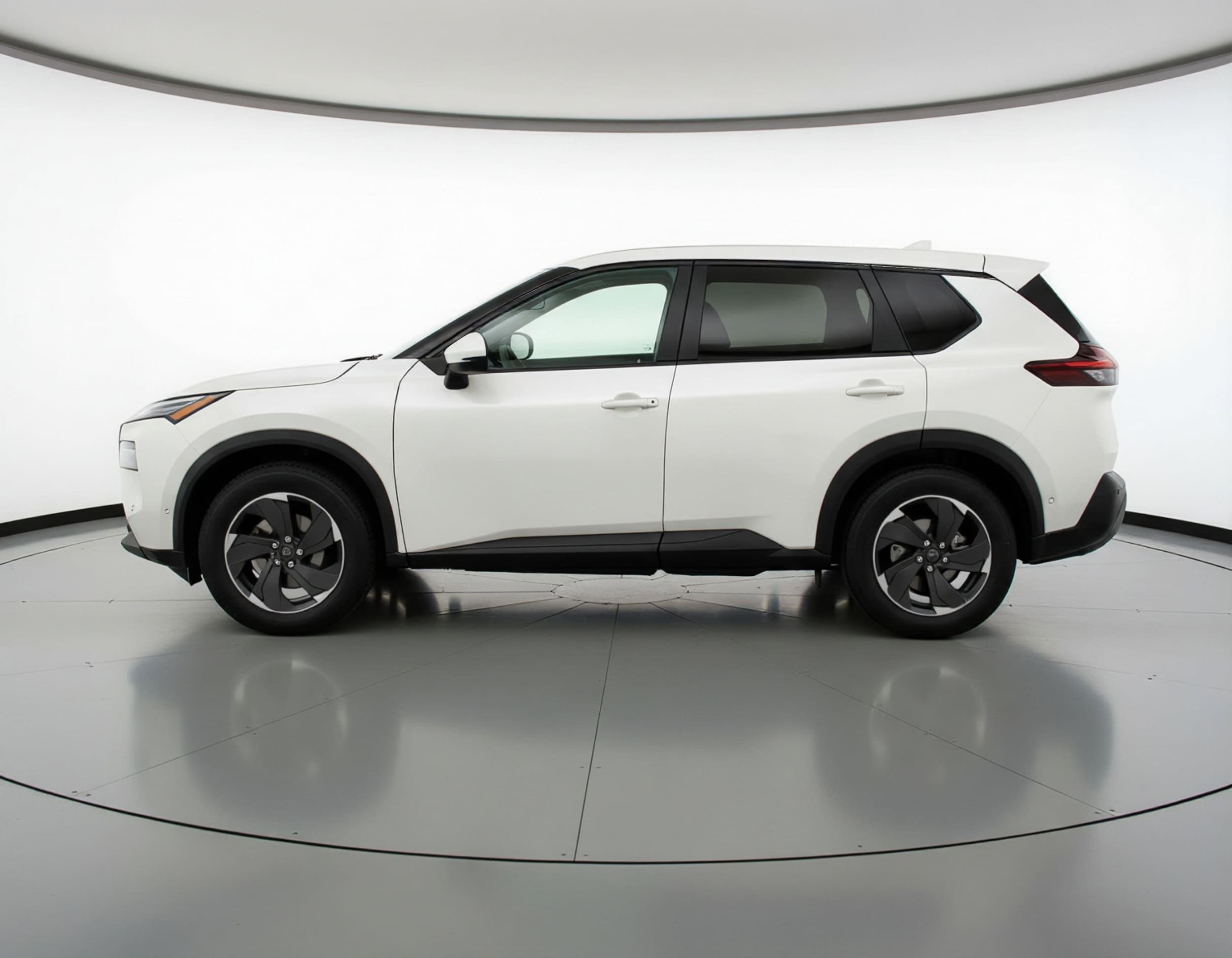 Thumbnail: 2025 Nissan Rogue - 5