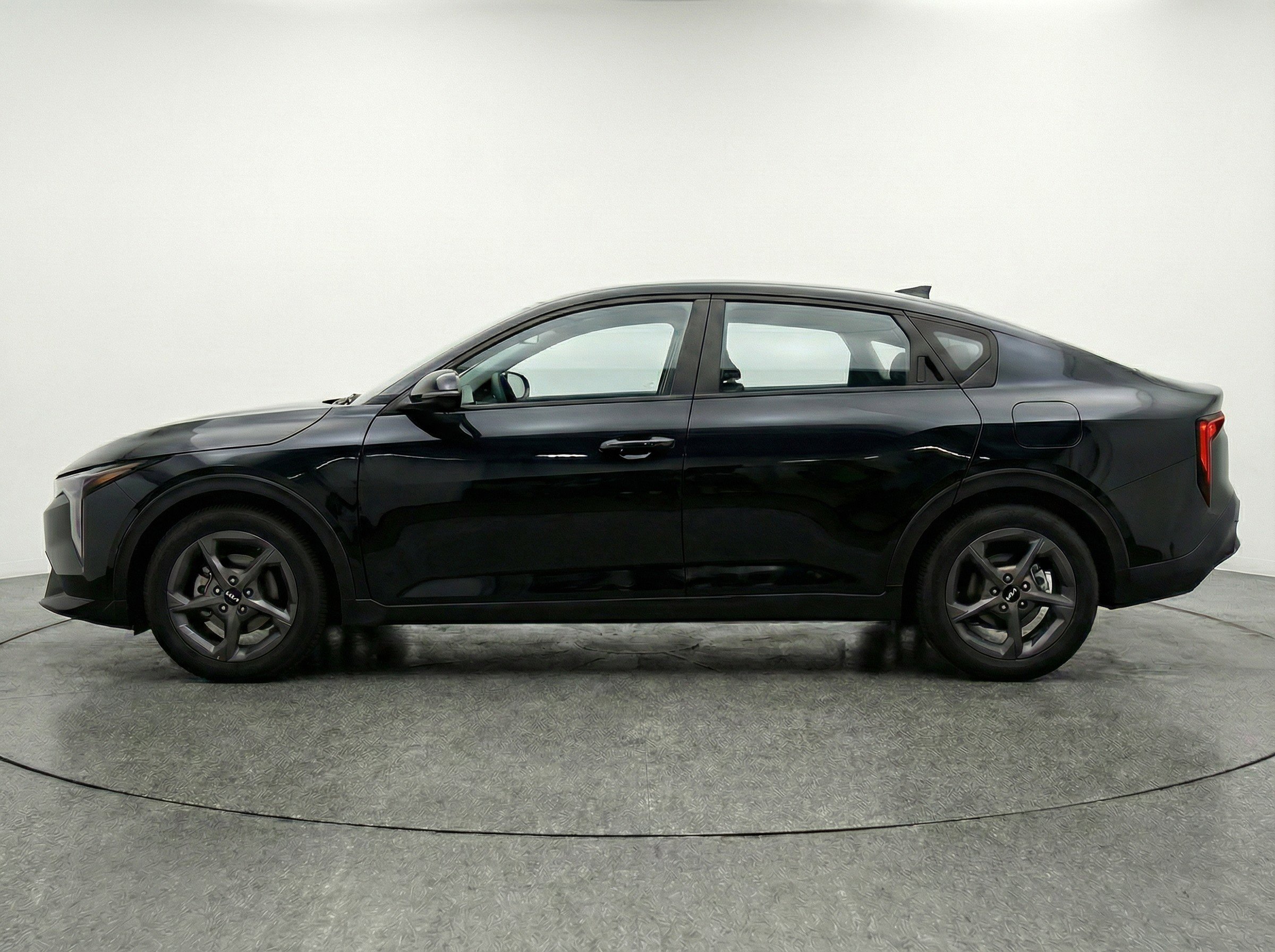 Thumbnail: 2025 Kia K4 - 5