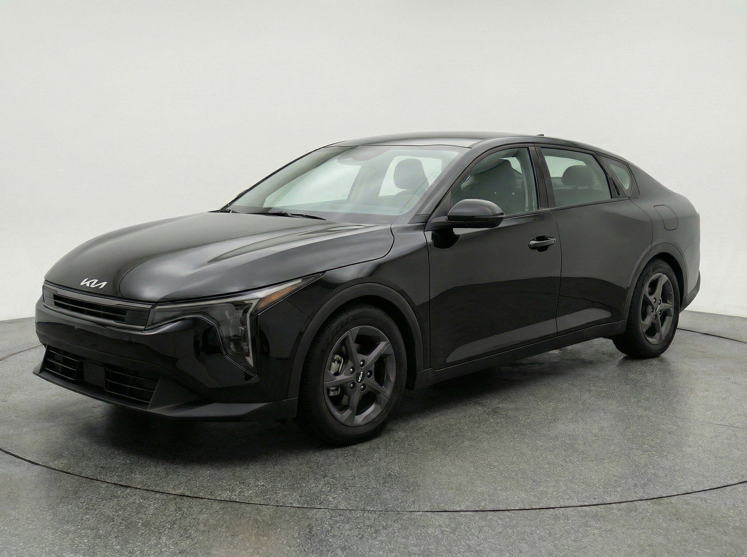 Thumbnail: 2025 Kia K4 - 3
