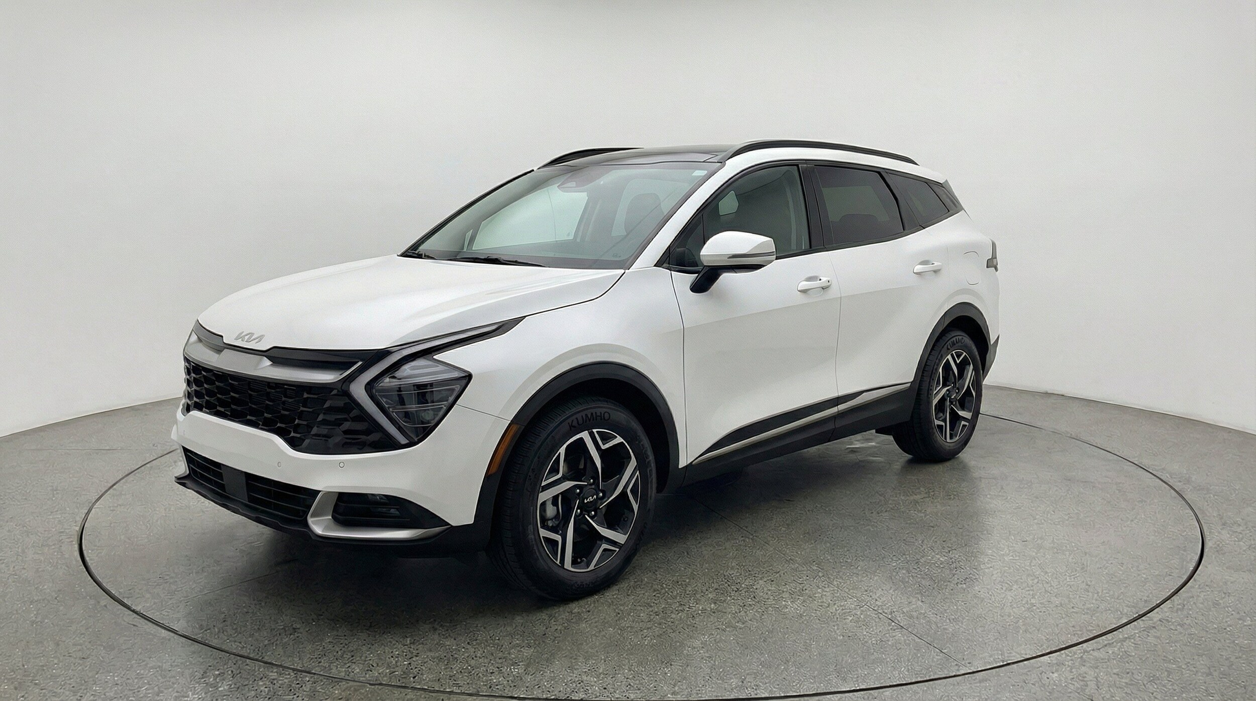 Thumbnail: 2025 Kia Sportage - 3