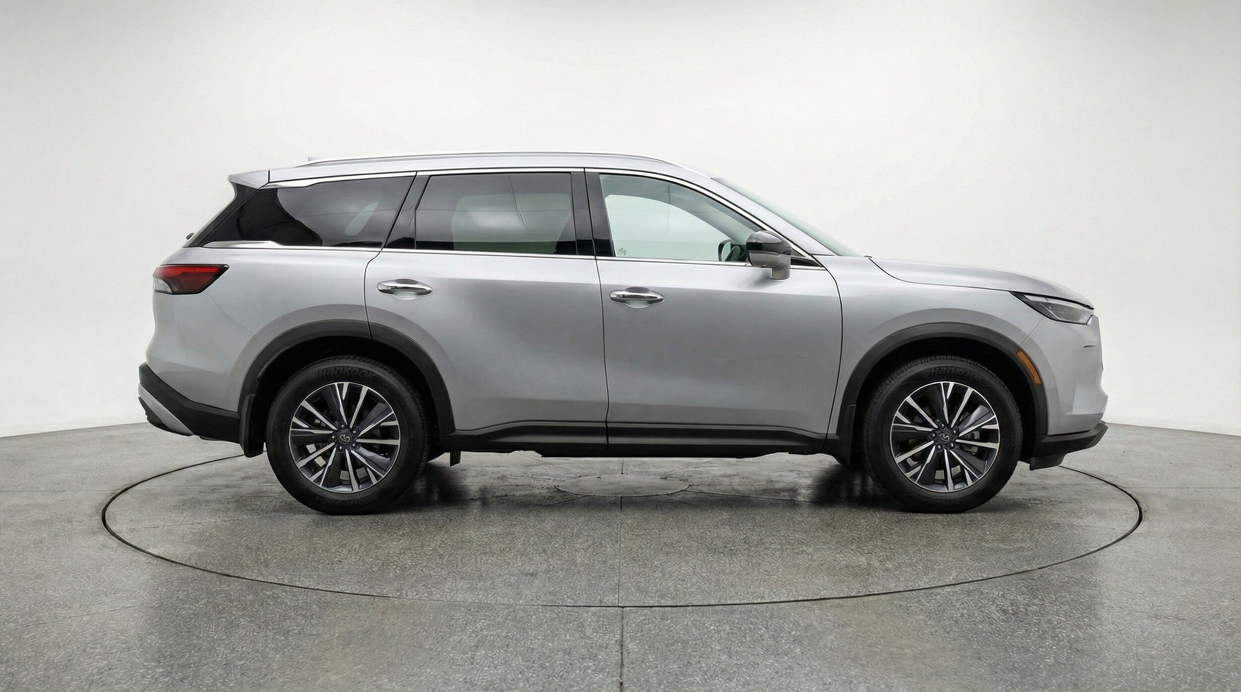 Thumbnail: 2026 INFINITI QX60 - 11