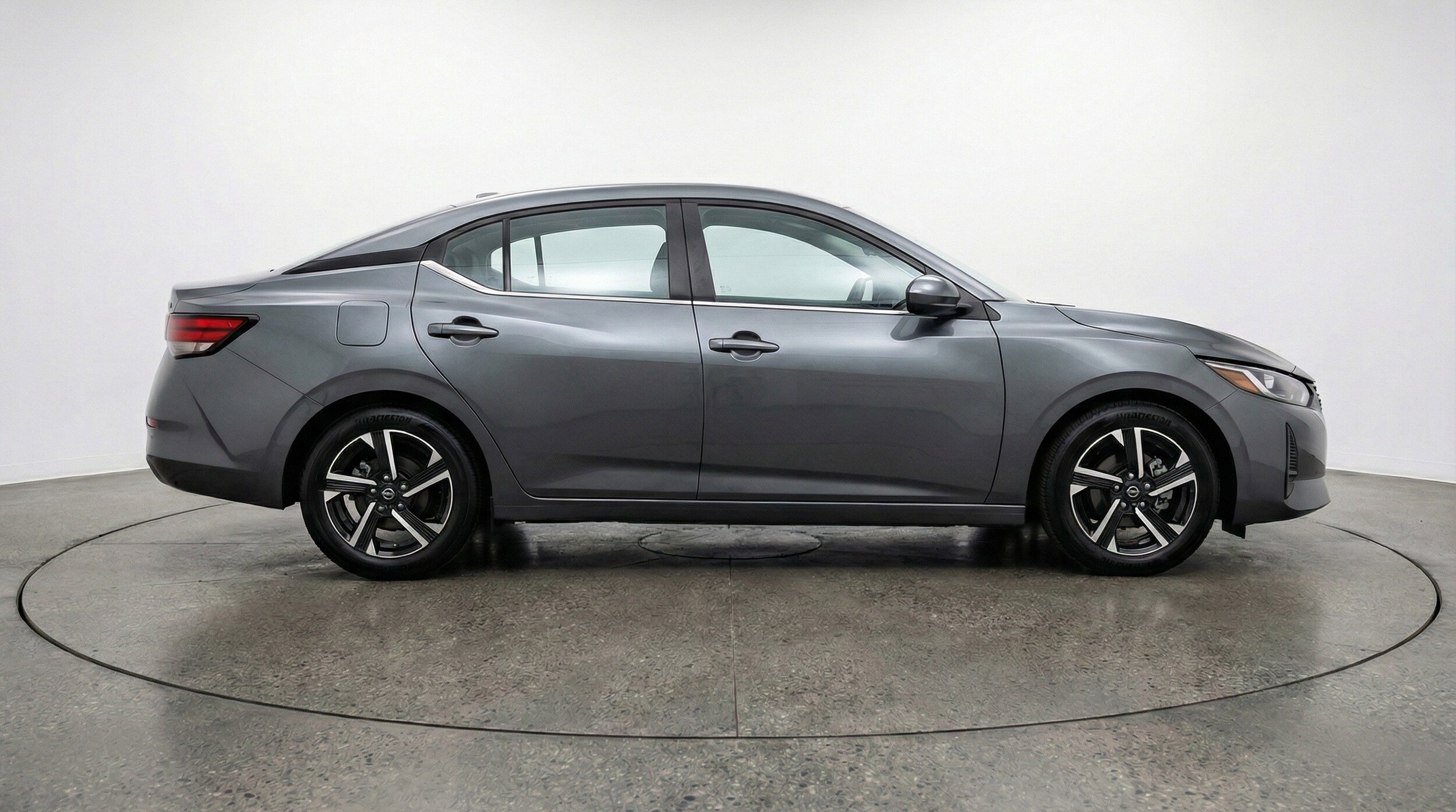 Thumbnail: 2025 Nissan Sentra - 11