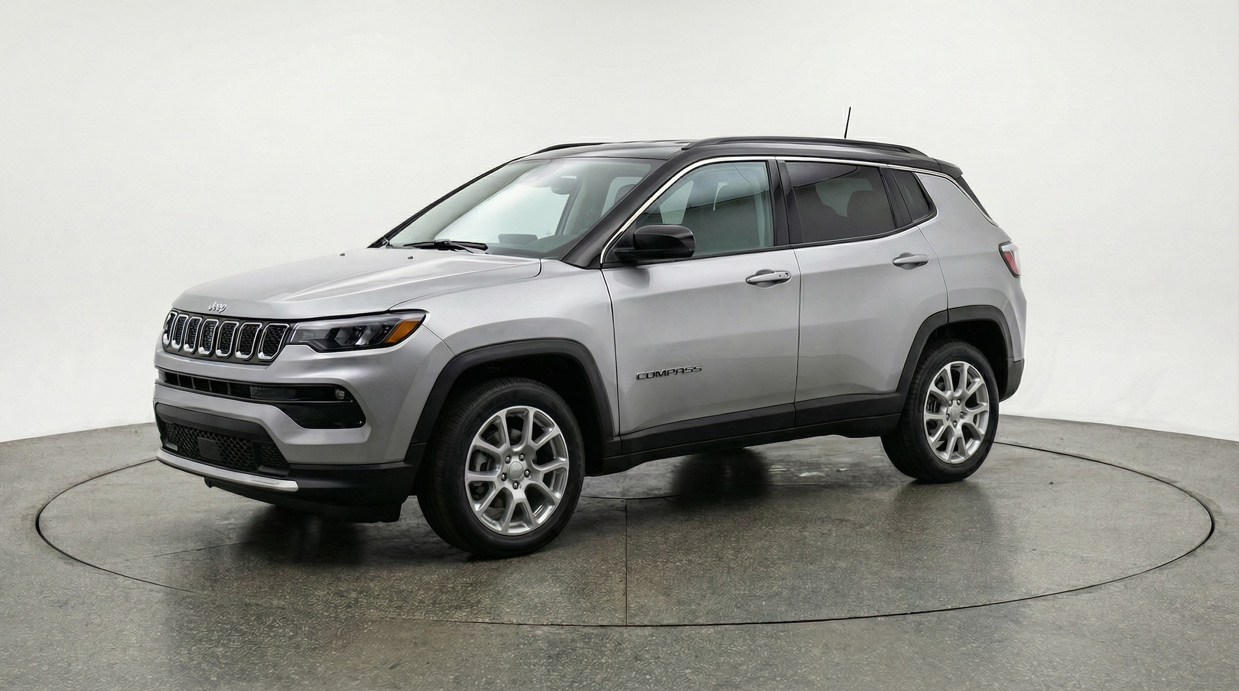Thumbnail: 2025 Jeep Compass - 3