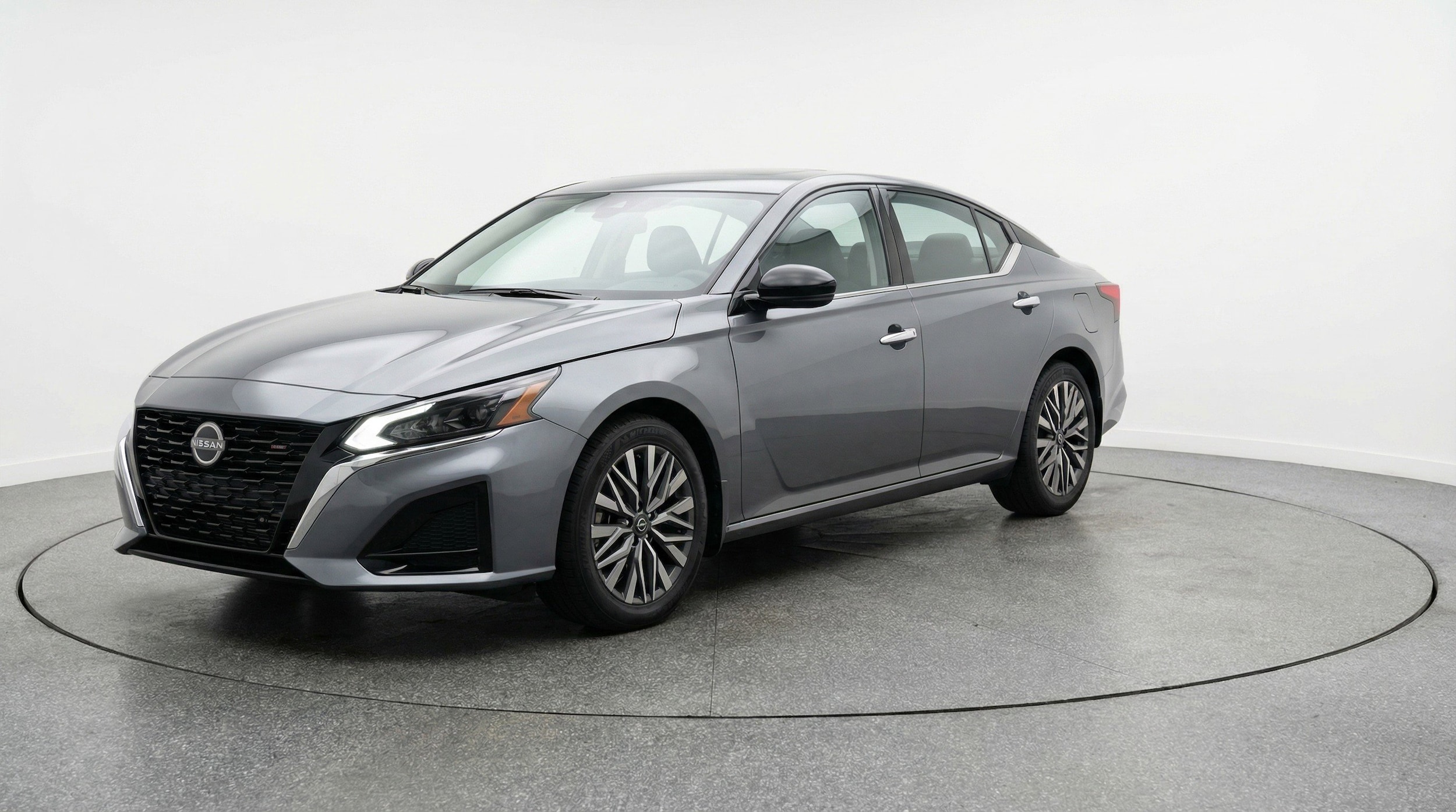 Thumbnail: 2025 Nissan Altima - 3