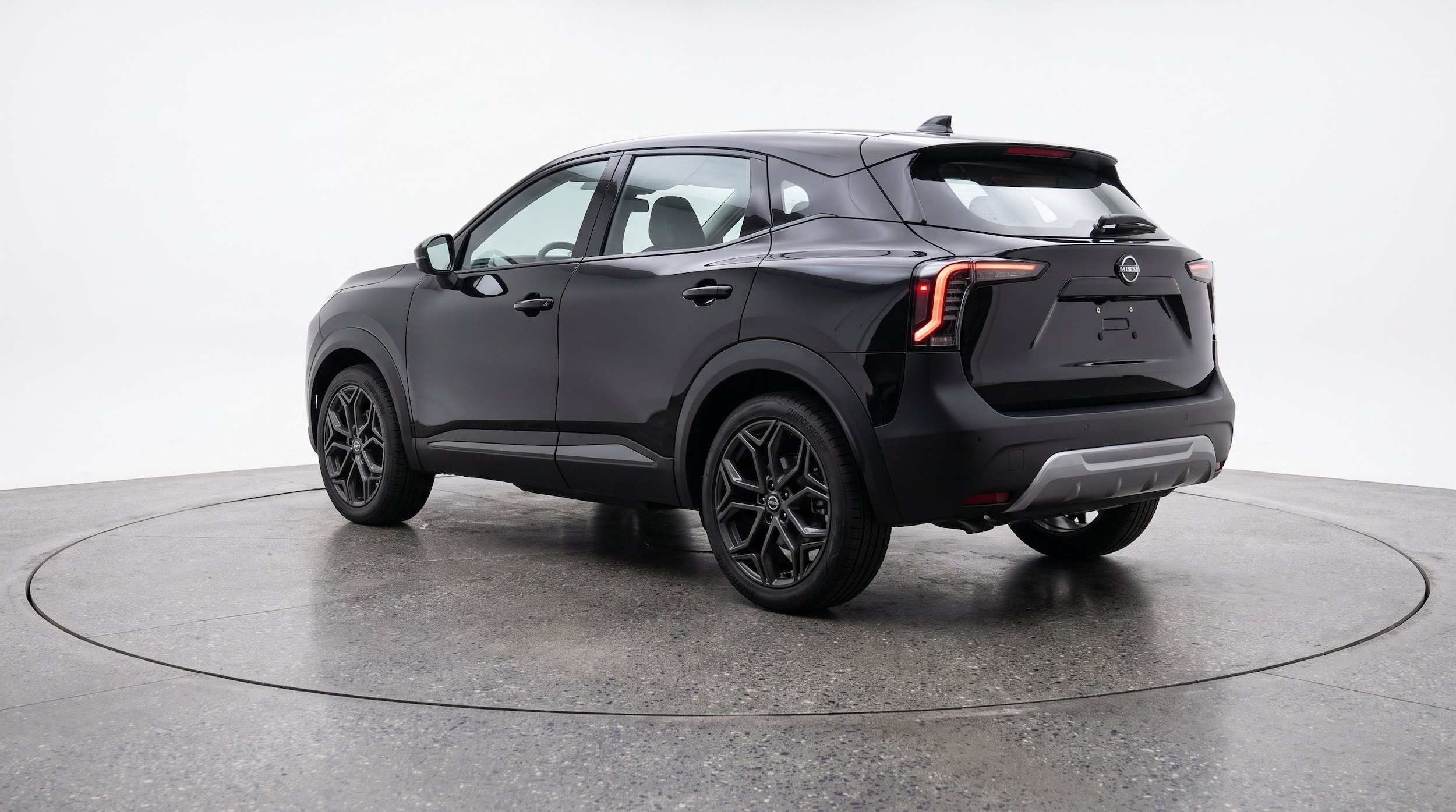 Thumbnail: 2026 Nissan Kicks - 6