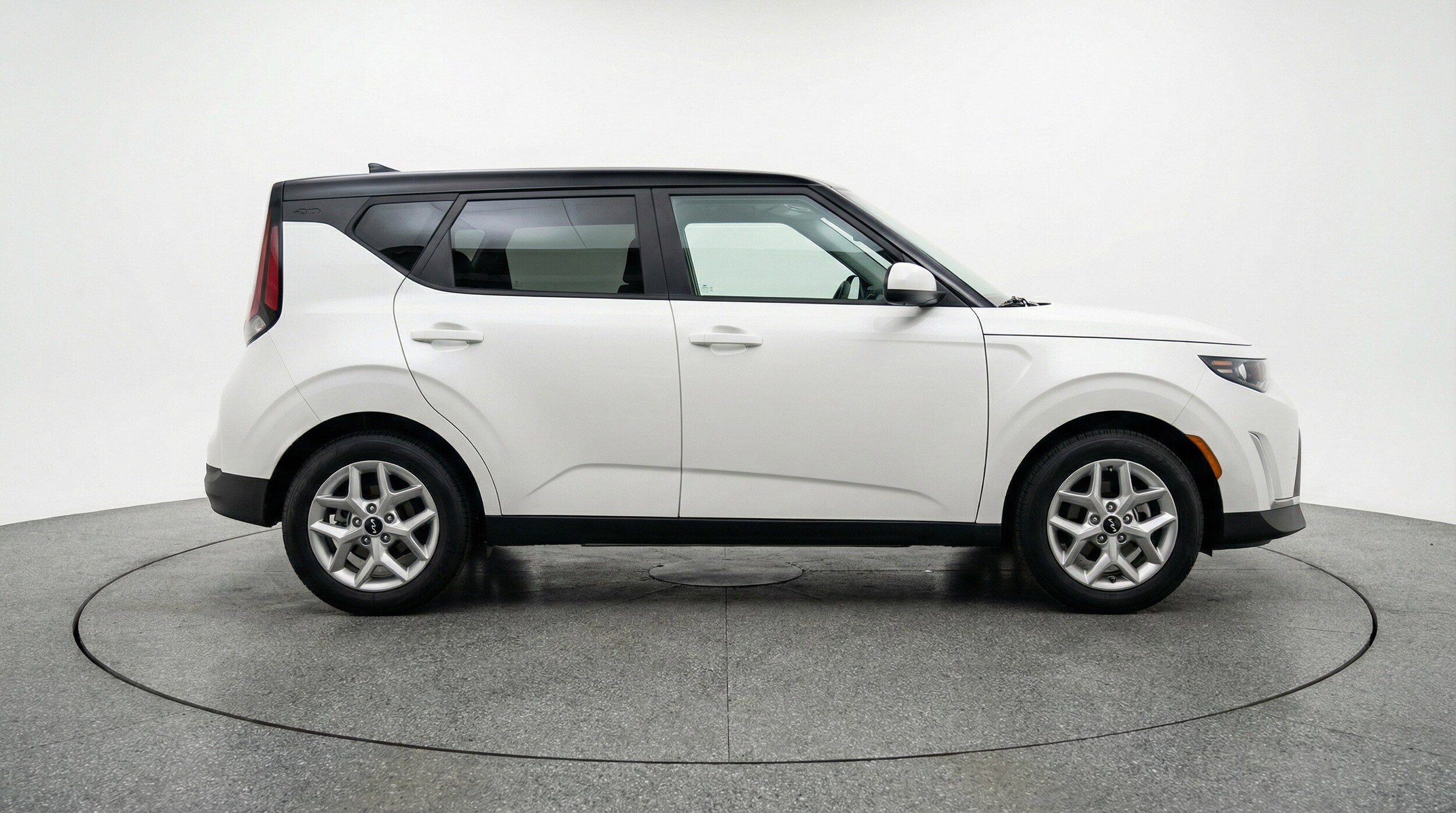 Thumbnail: 2025 Kia Soul - 11