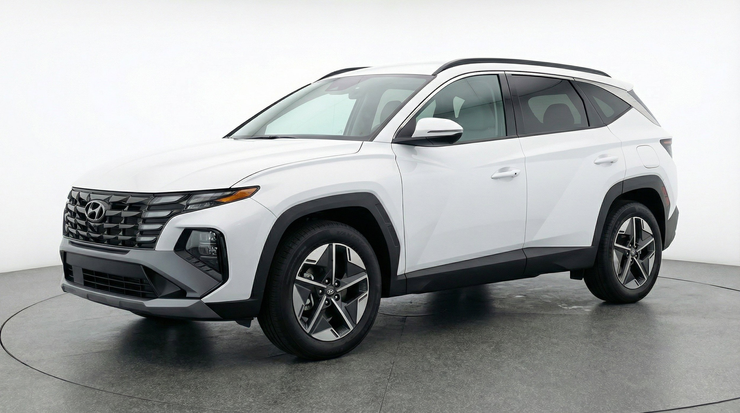 Thumbnail: 2025 Hyundai Tucson - 3