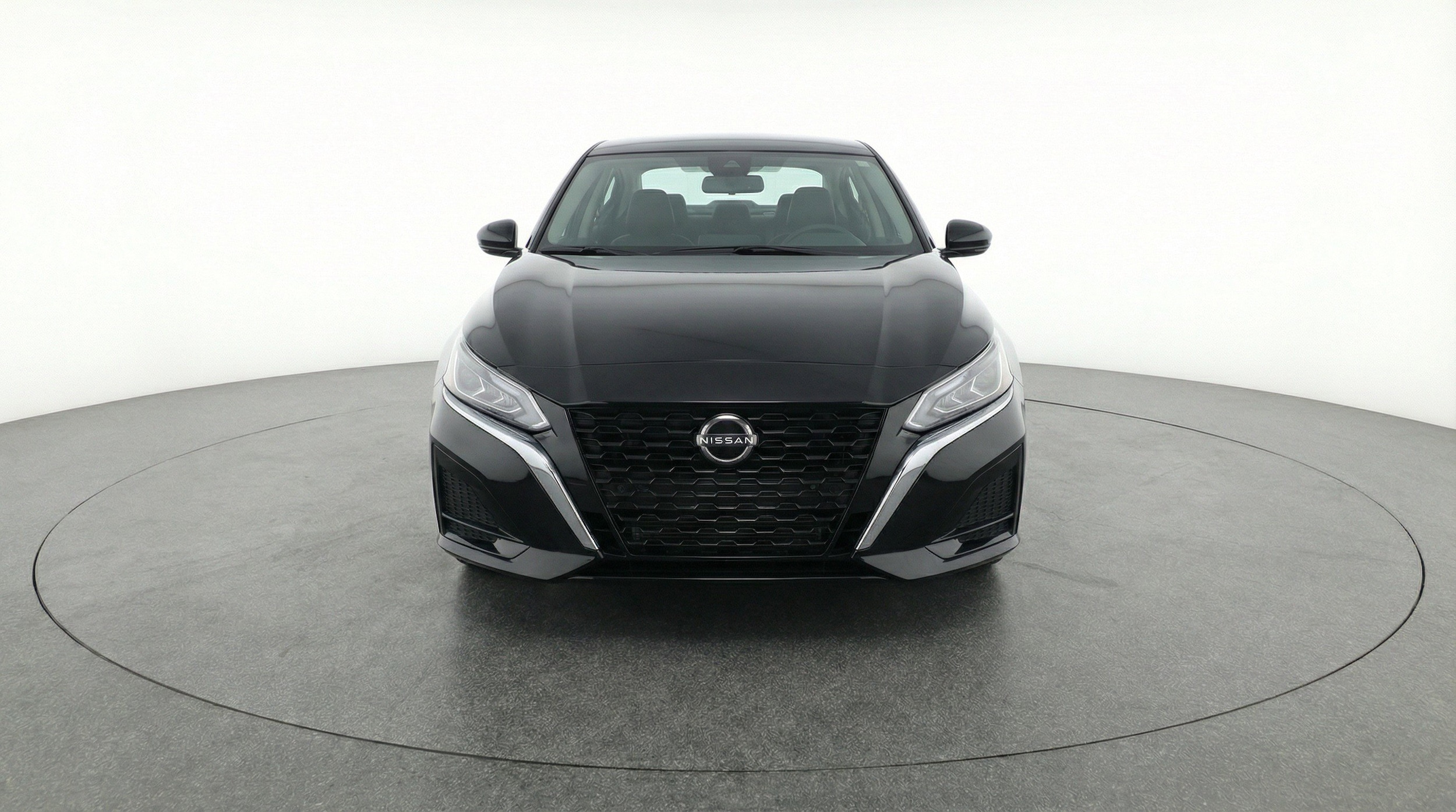 Thumbnail: 2025 Nissan Altima - 2