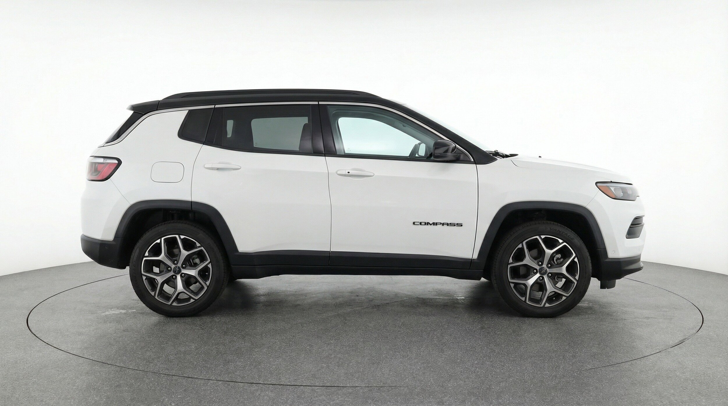 Thumbnail: 2025 Jeep Compass - 11