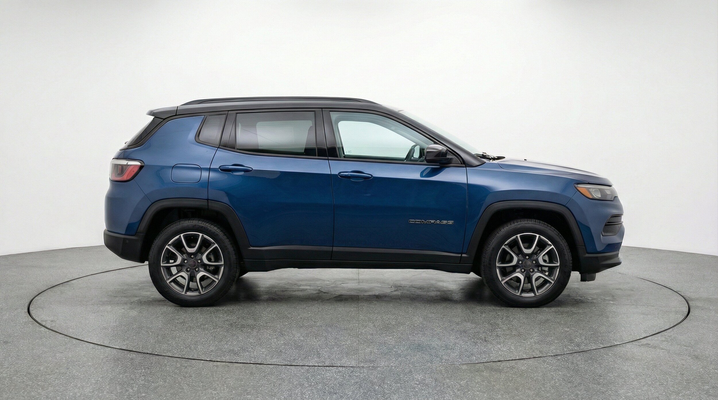 Thumbnail: 2025 Jeep Compass - 10