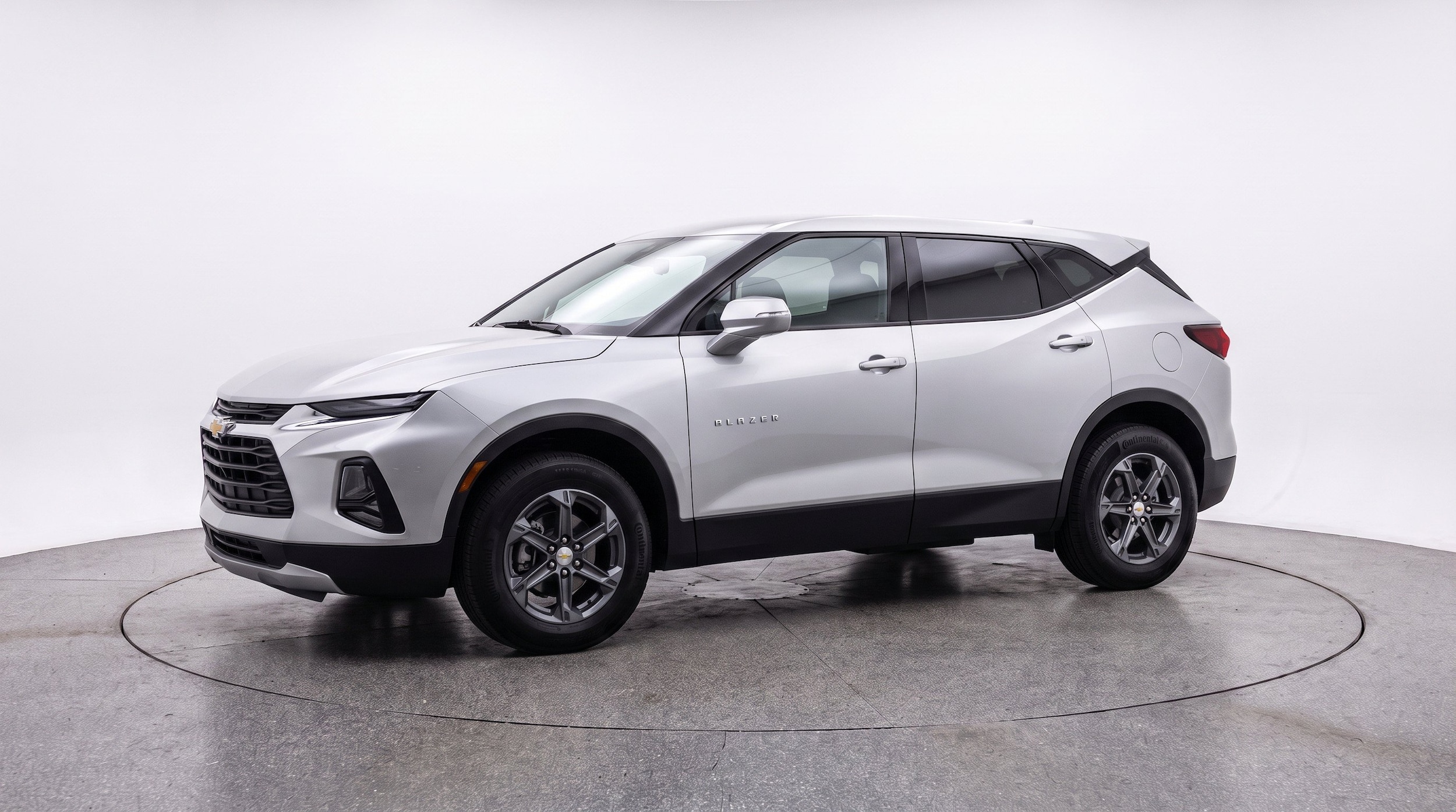 Thumbnail: 2026 Chevrolet Blazer - 3