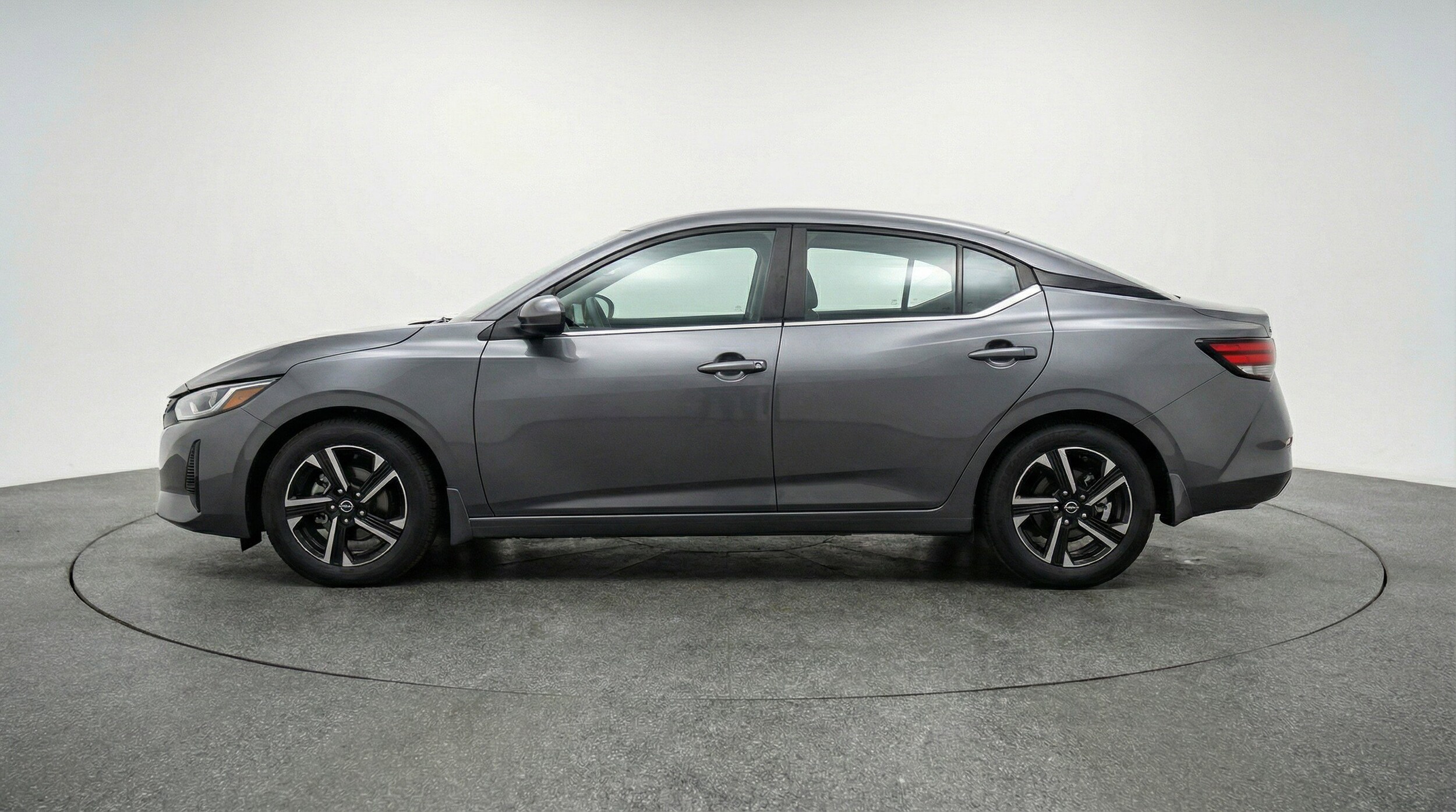 Thumbnail: 2025 Nissan Sentra - 5