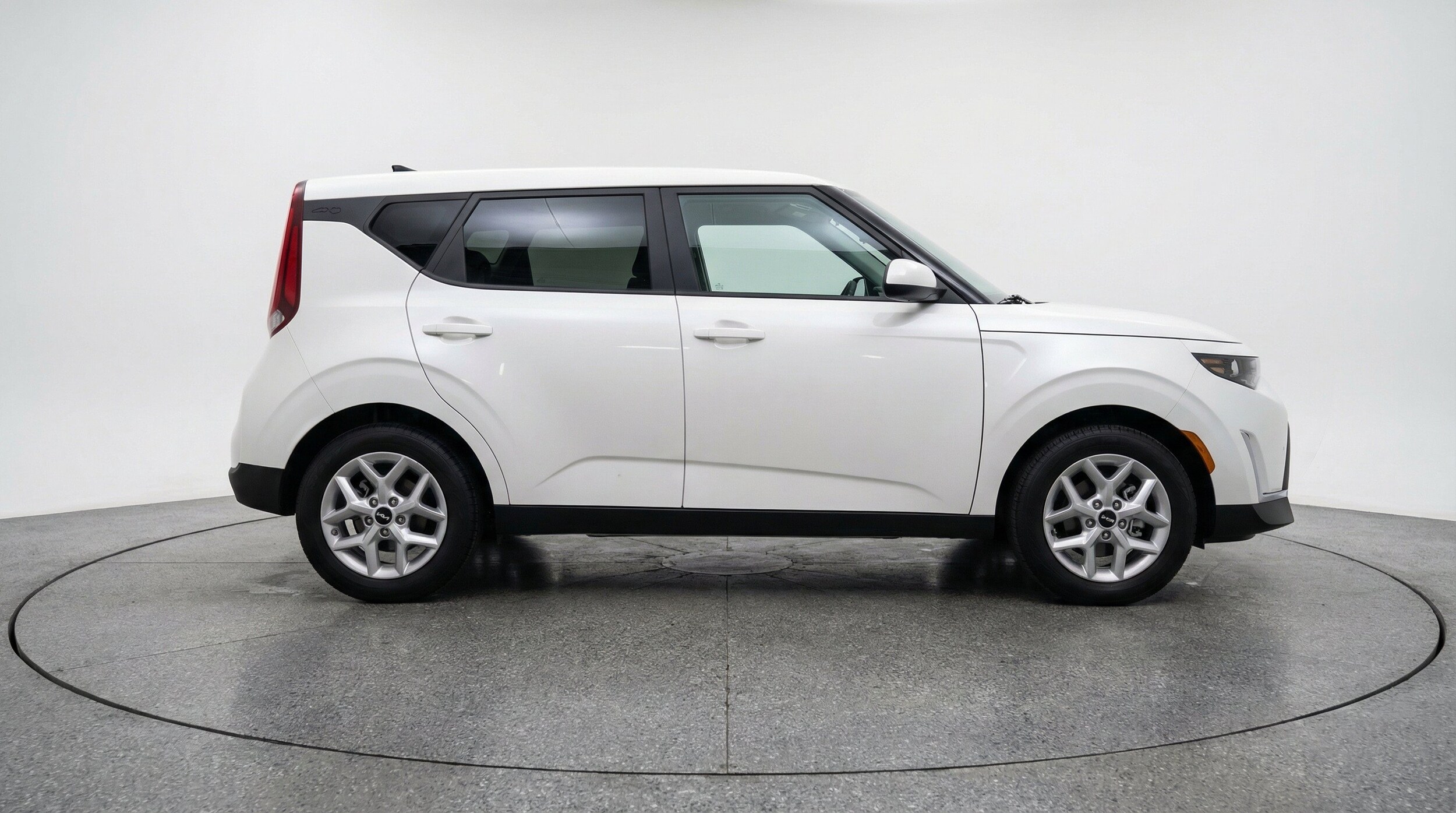 Thumbnail: 2025 Kia Soul - 11
