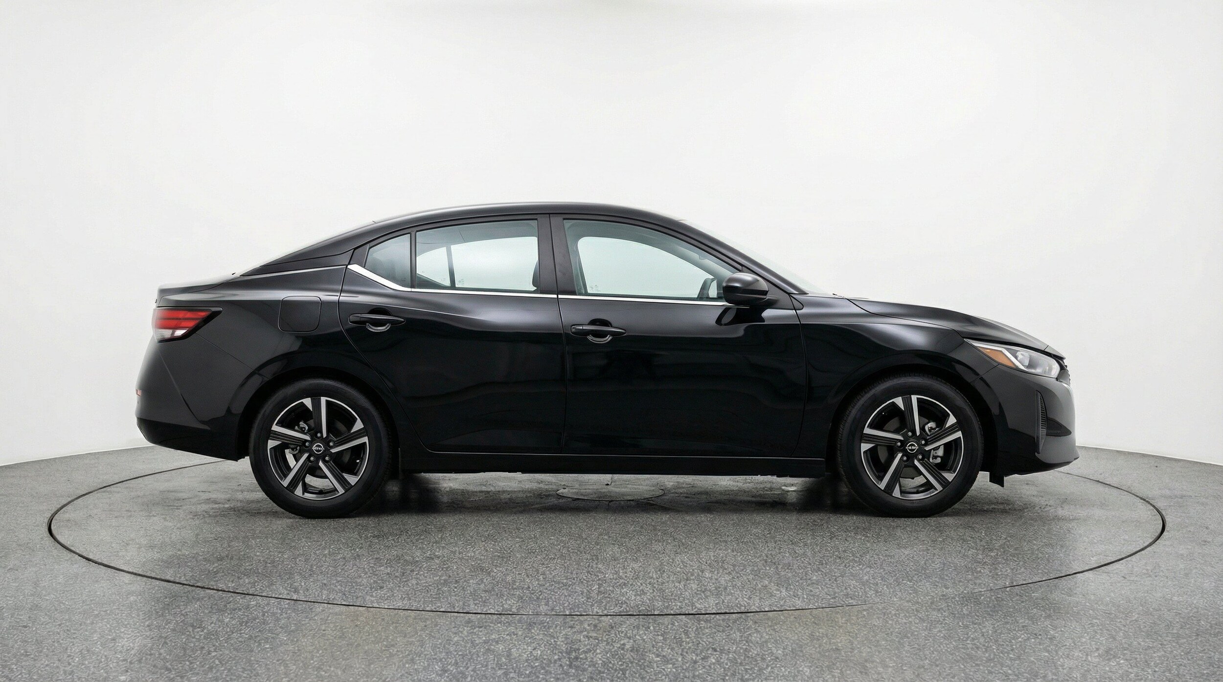 Thumbnail: 2025 Nissan Sentra - 11