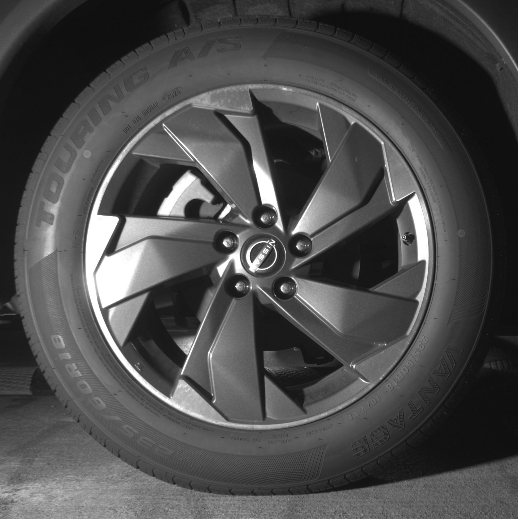 Thumbnail: 2025 Nissan Rogue - 15